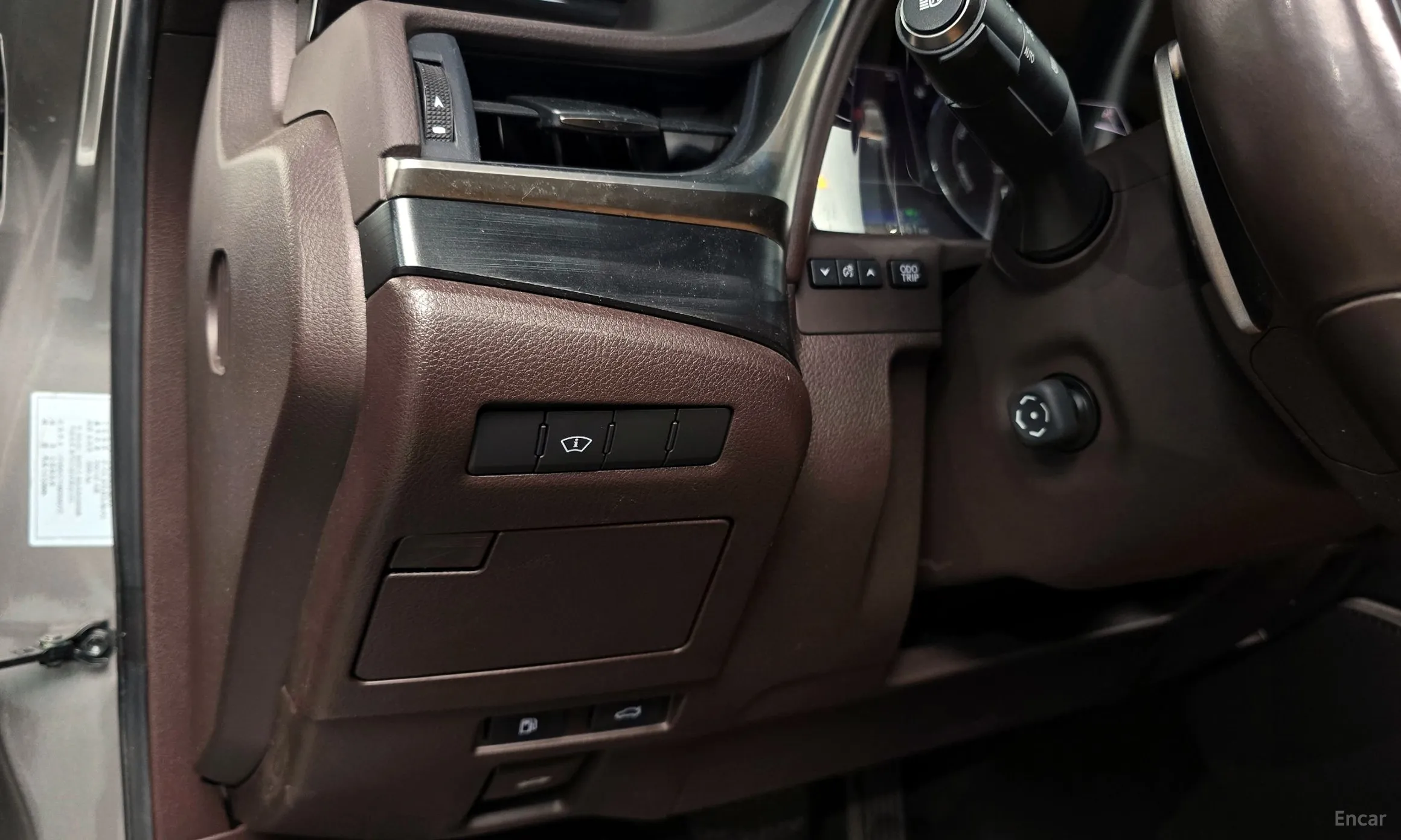 Lexus ES300h 7th Generation превью 16