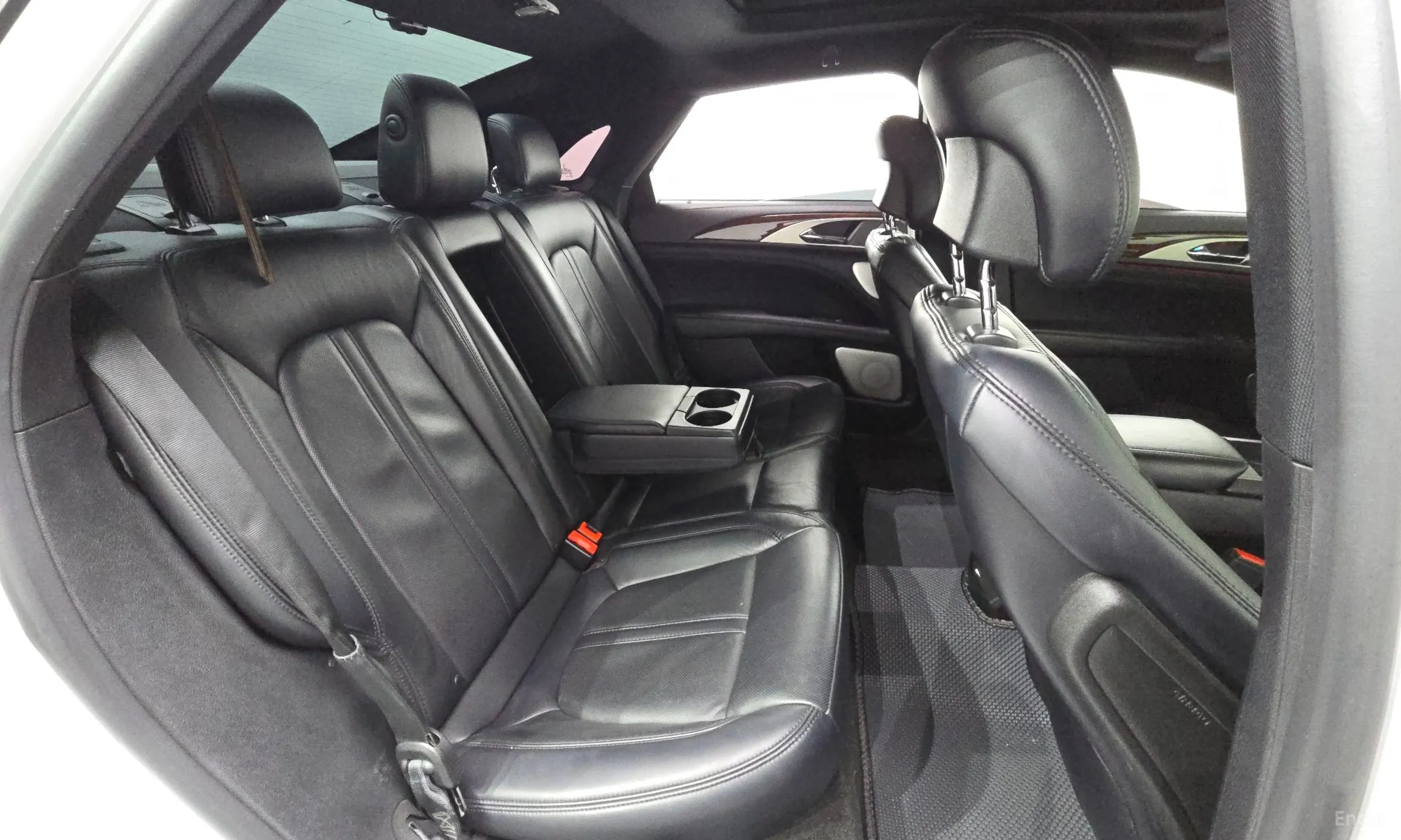 Lincoln New MKZ превью 12