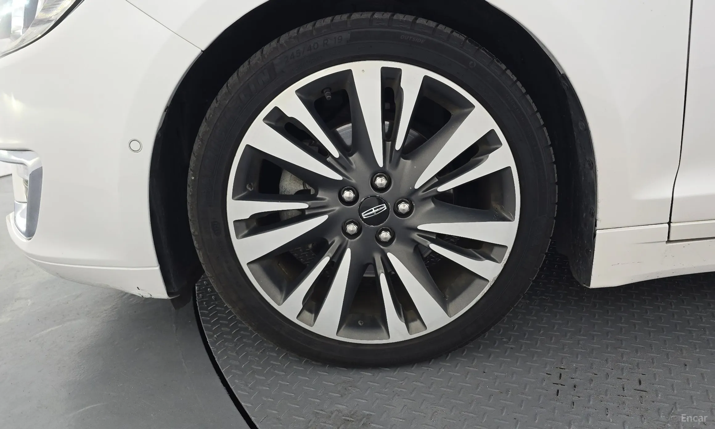 Lincoln New MKZ превью 5