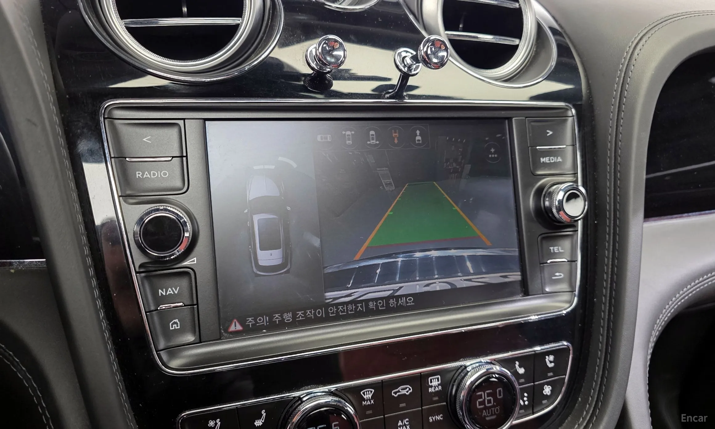 Bentley Bentayga превью 17