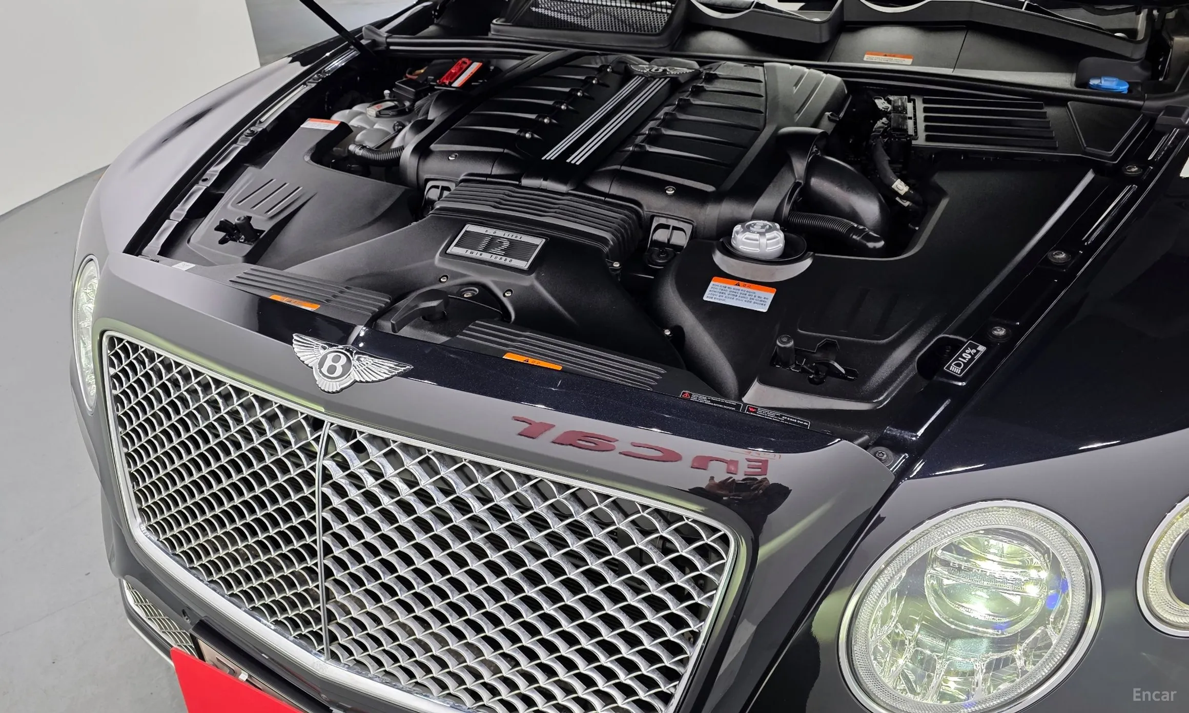 Bentley Bentayga превью 6