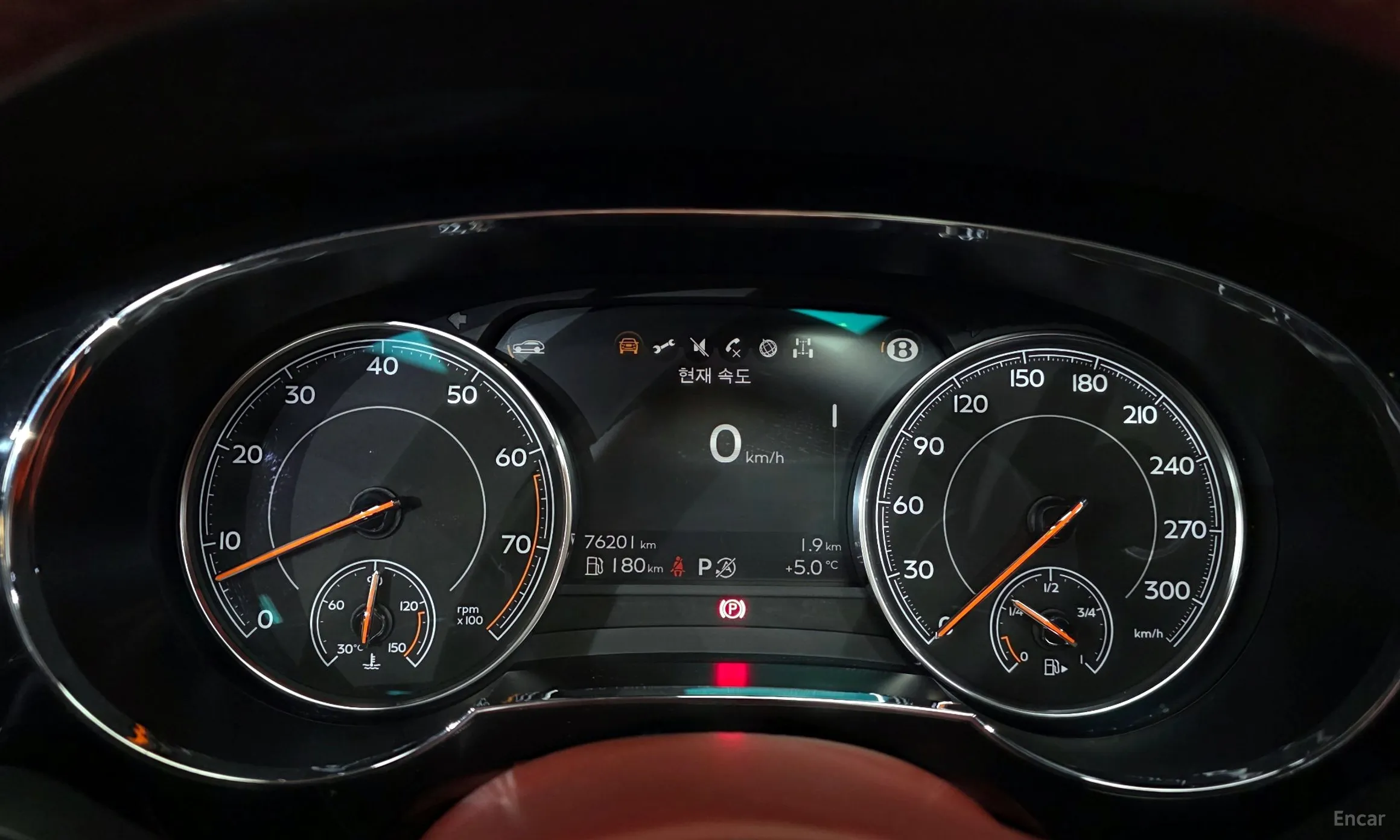Bentley Bentayga превью 8