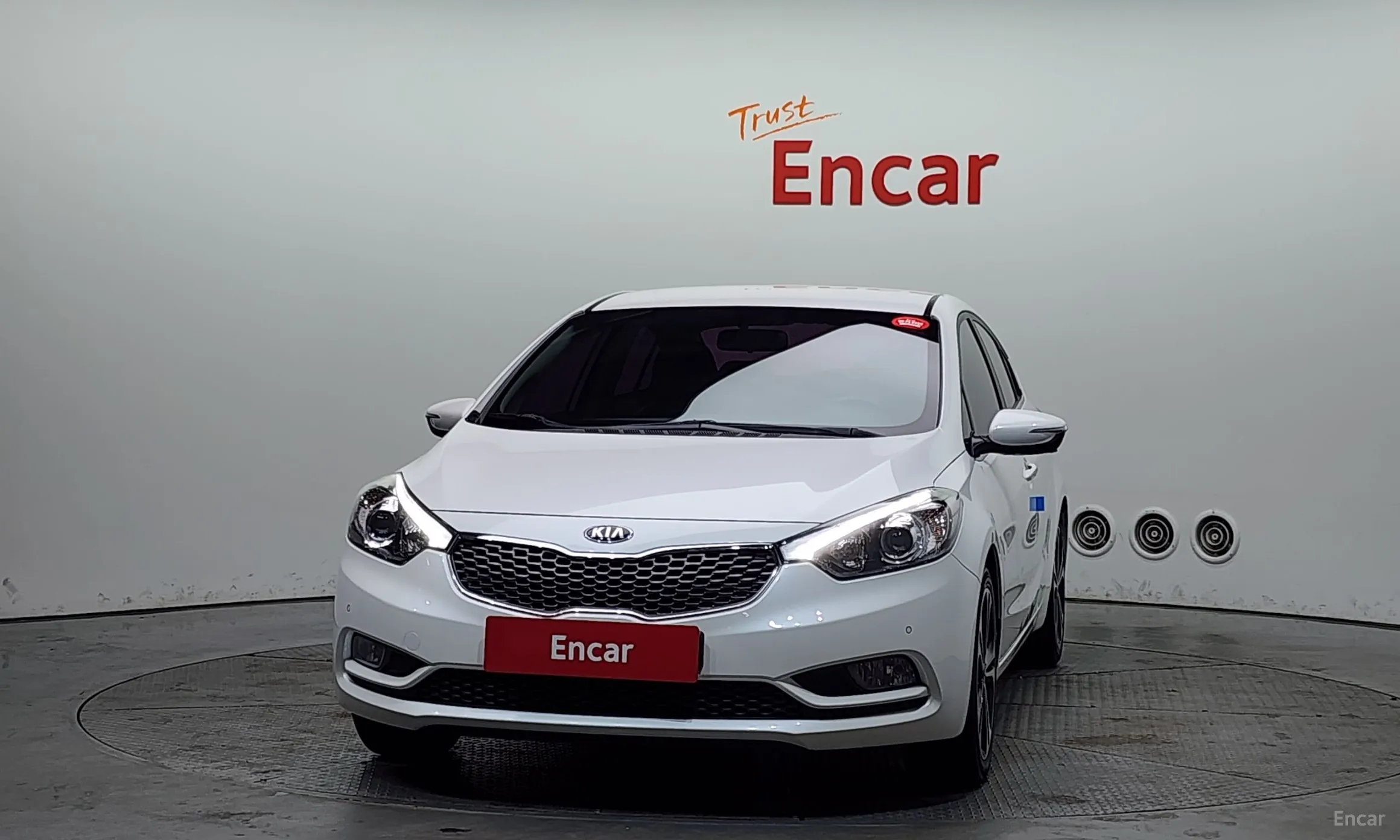 Kia K3 превью 3