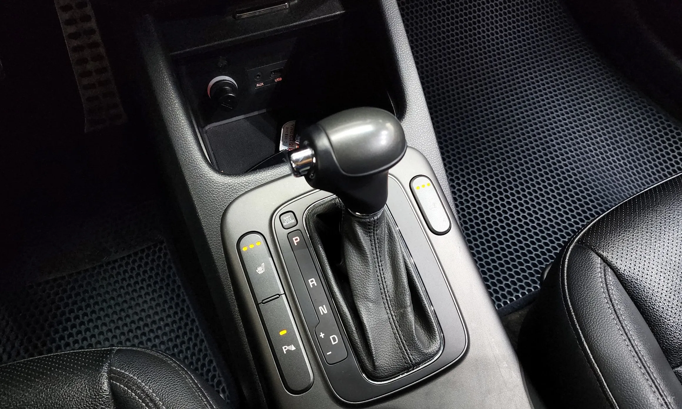 Kia K3 превью 9