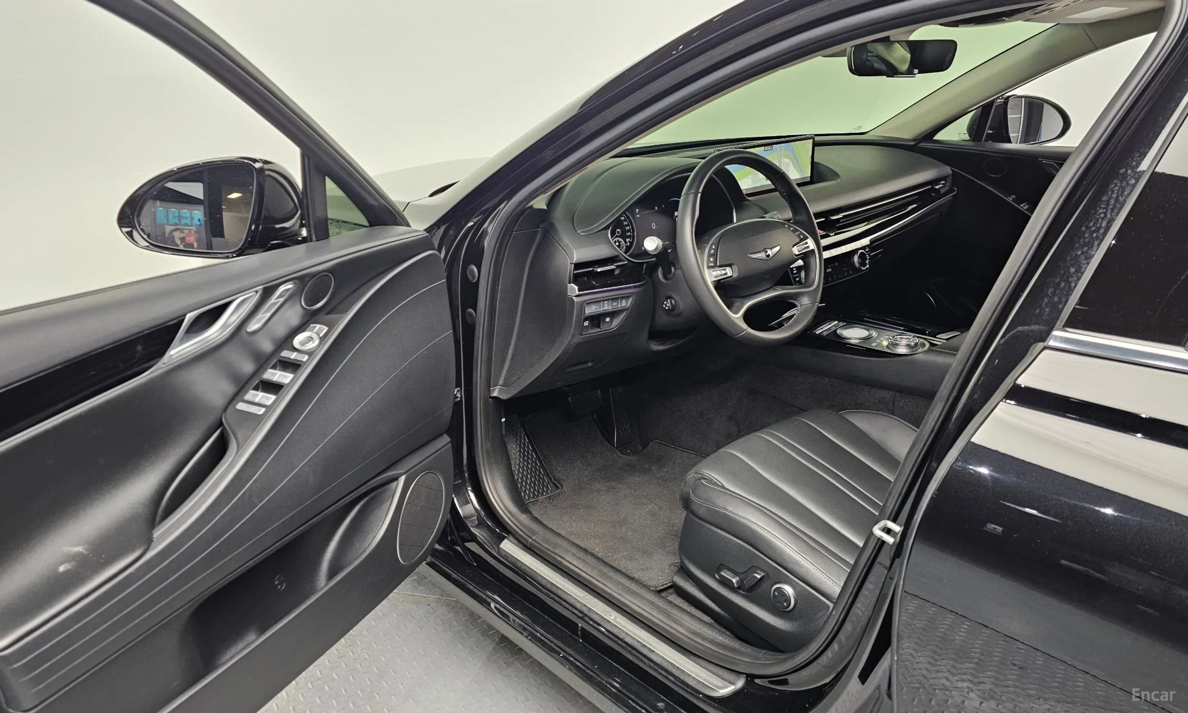 Genesis G80 (RG3) превью 10