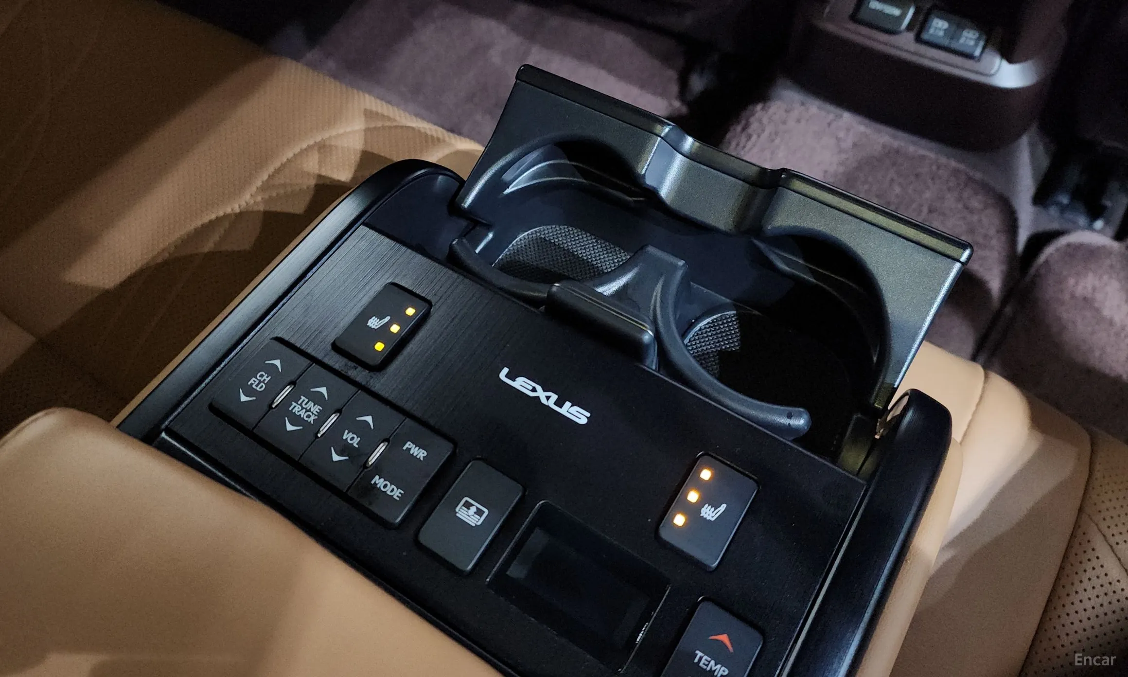 Lexus ES300h 7th Generation превью 19