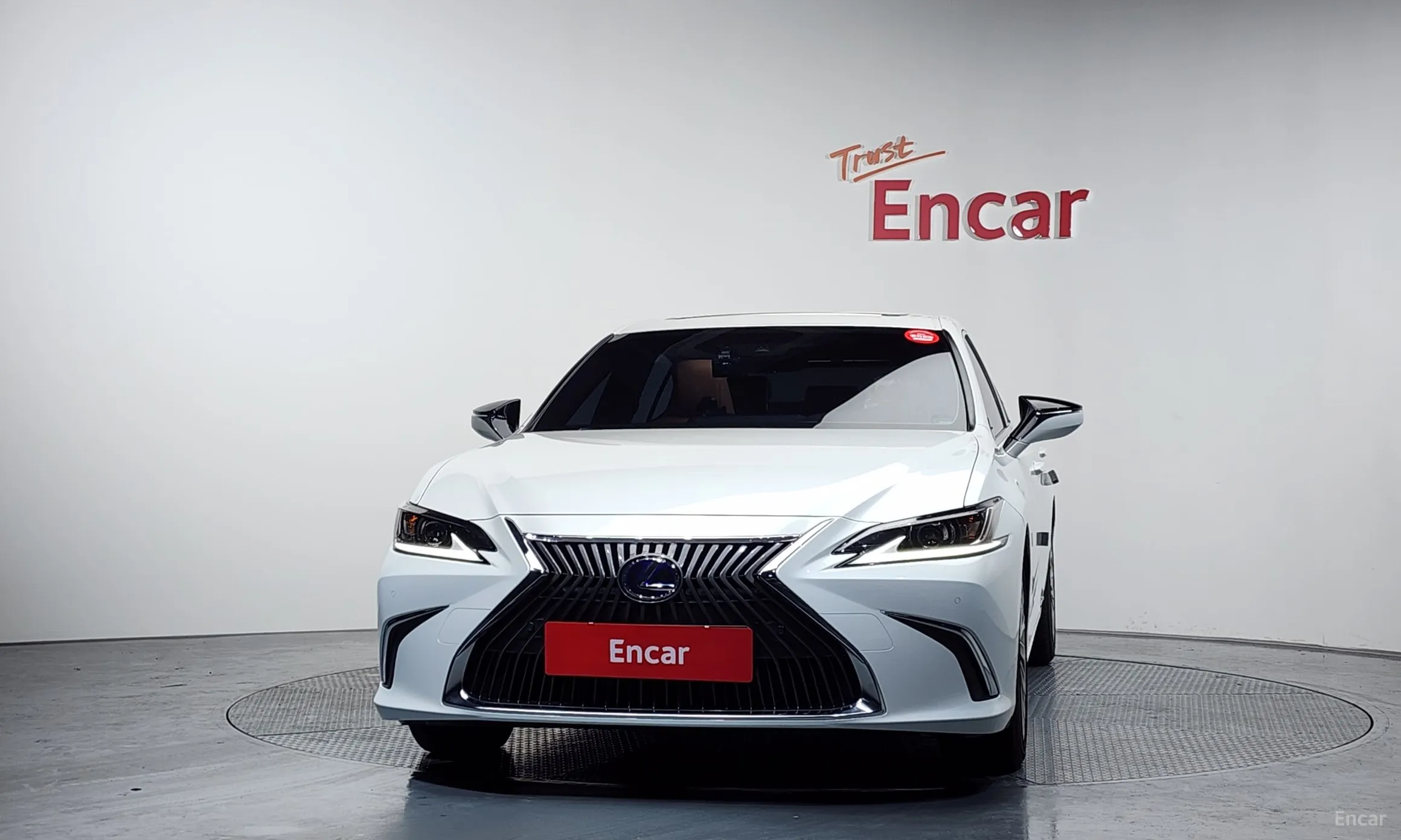Lexus ES300h 7th Generation превью 3