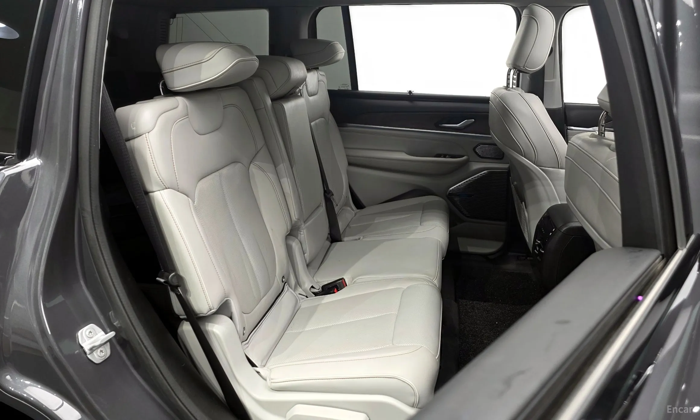 Jeep Grand Cherokee (WL) превью 12
