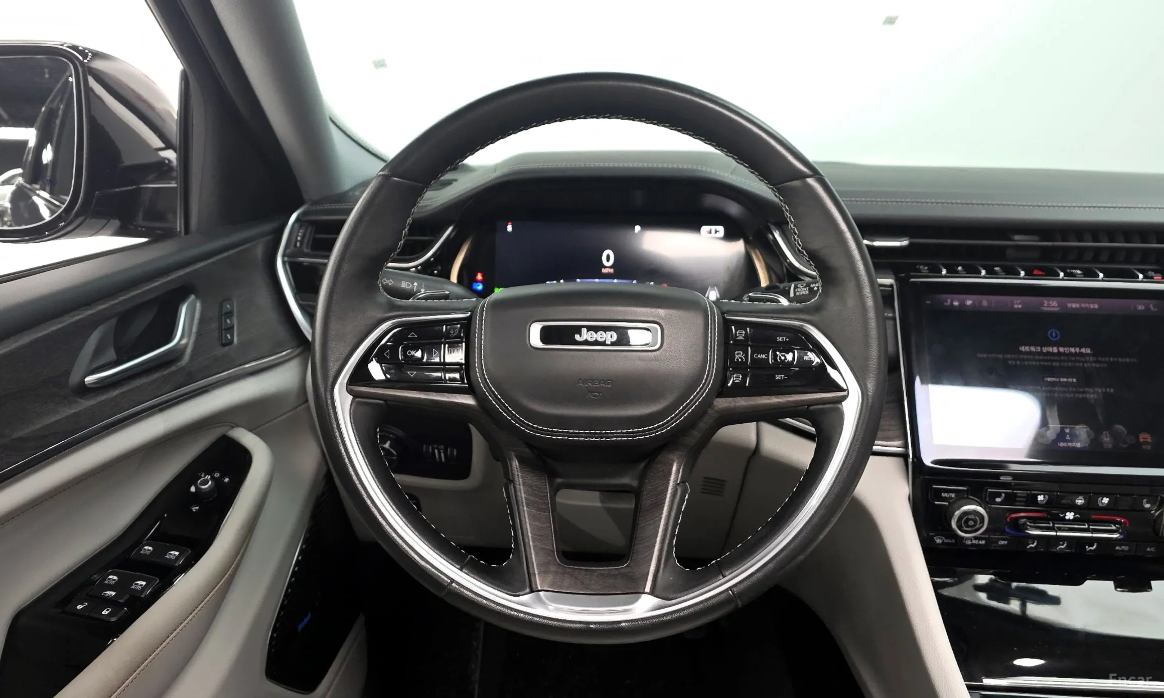 Jeep Grand Cherokee (WL) превью 13