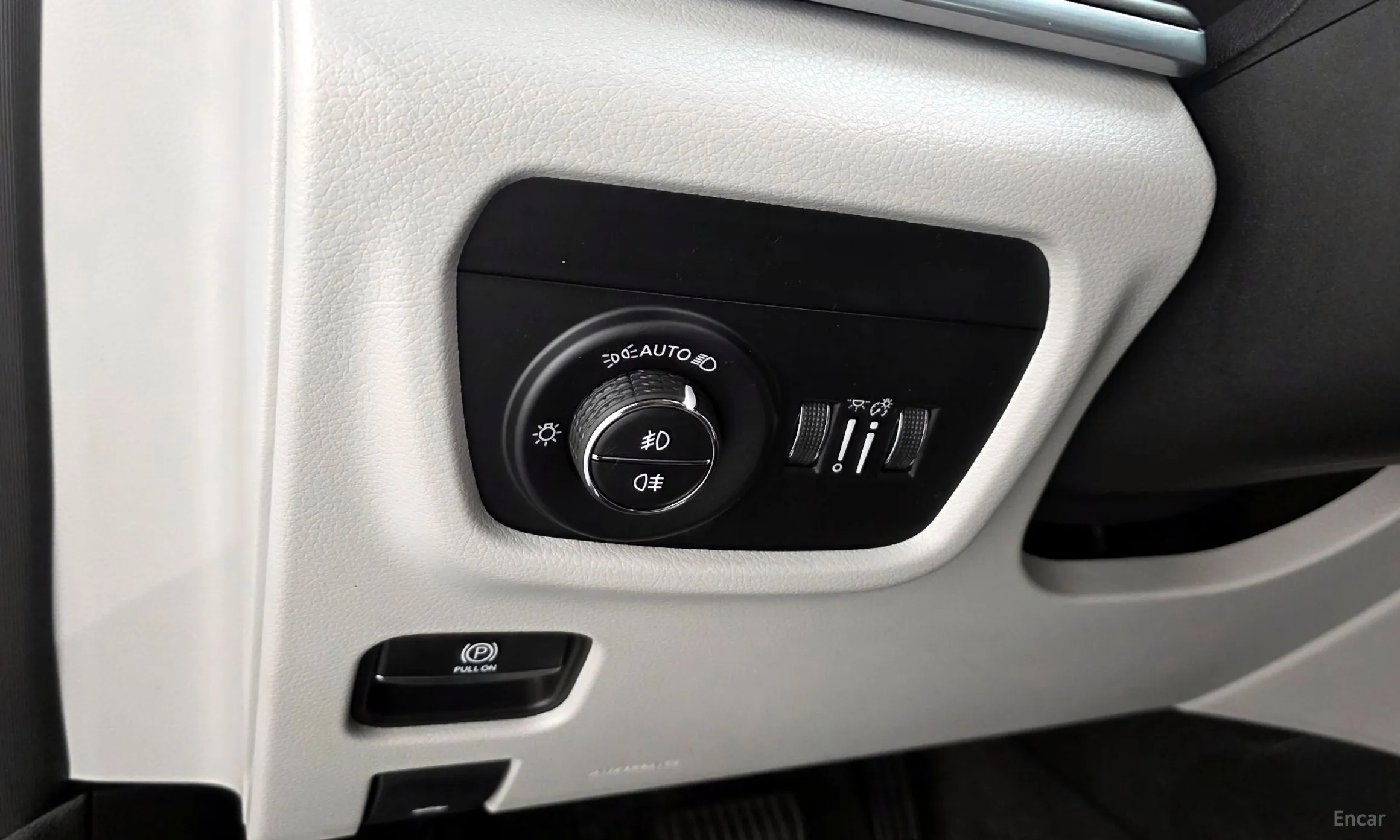 Jeep Grand Cherokee (WL) превью 18