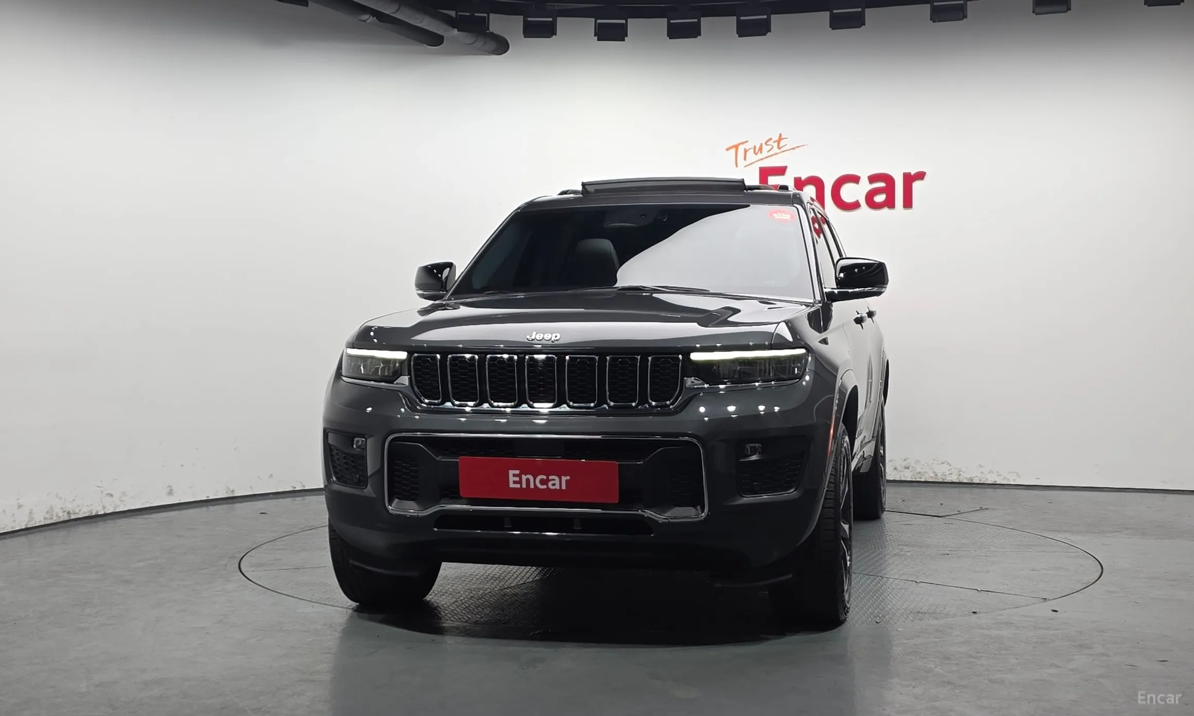 Jeep Grand Cherokee (WL) превью 3
