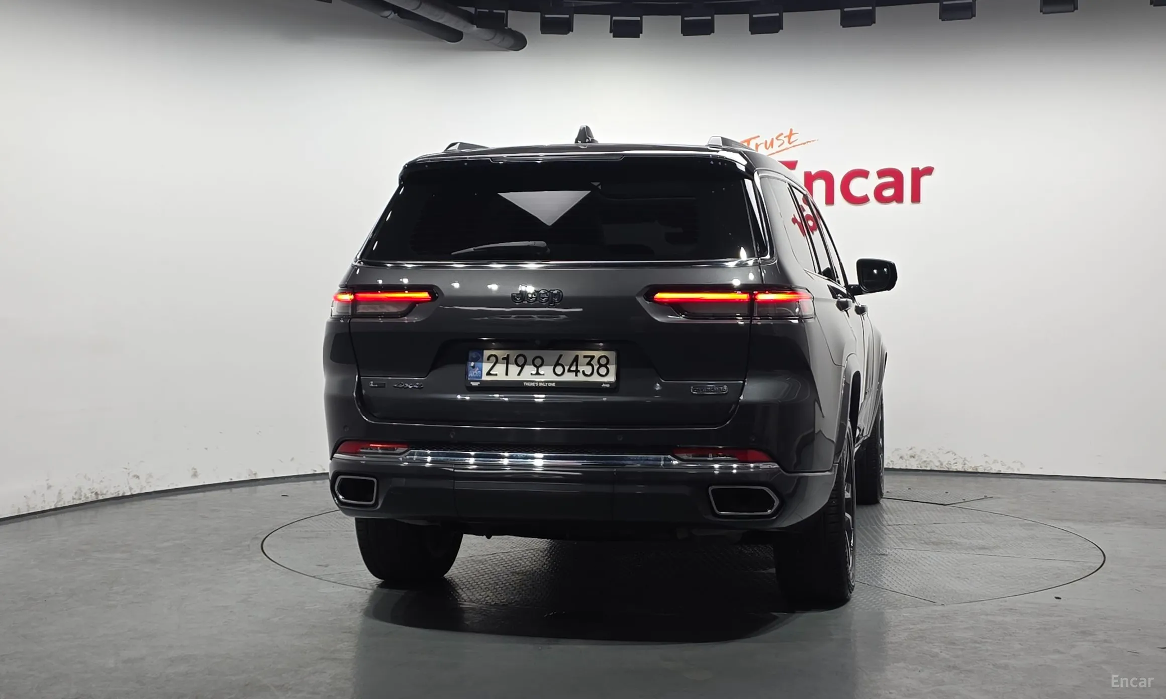 Jeep Grand Cherokee (WL) превью 4