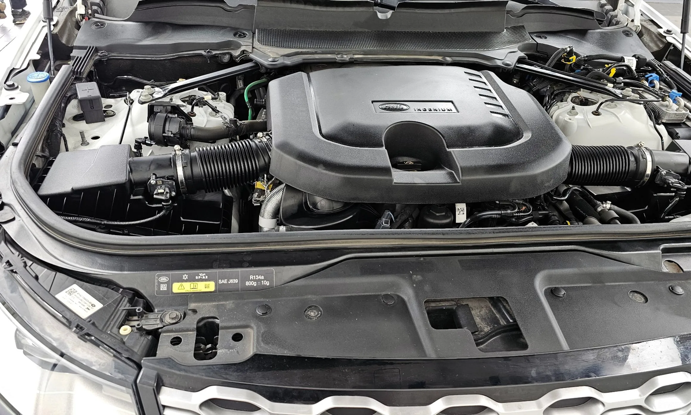 Land Rover Discovery 5 превью 6