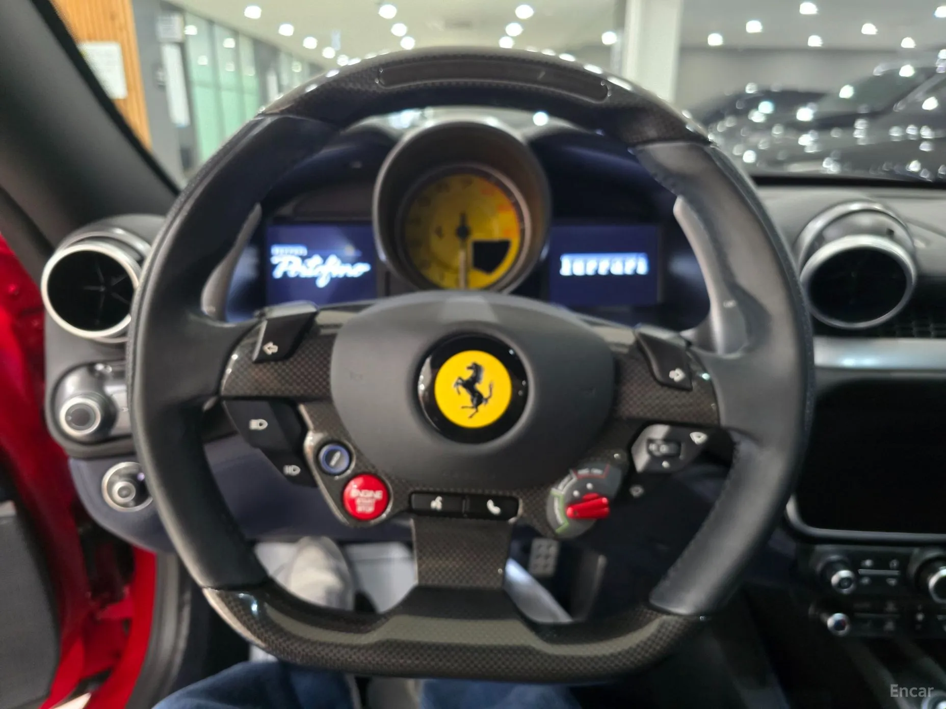 Ferrari Portofino превью 19