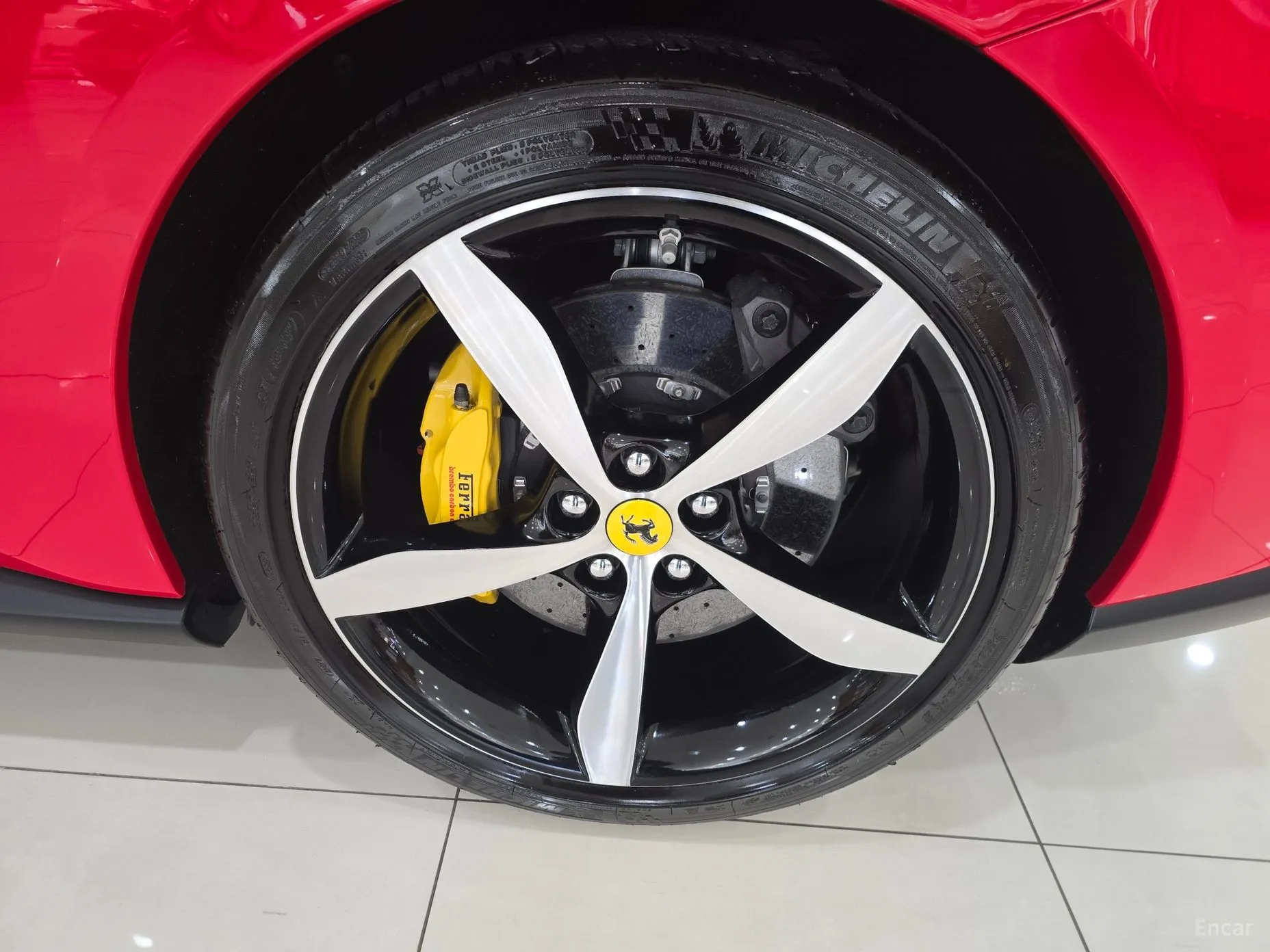 Ferrari Portofino превью 5