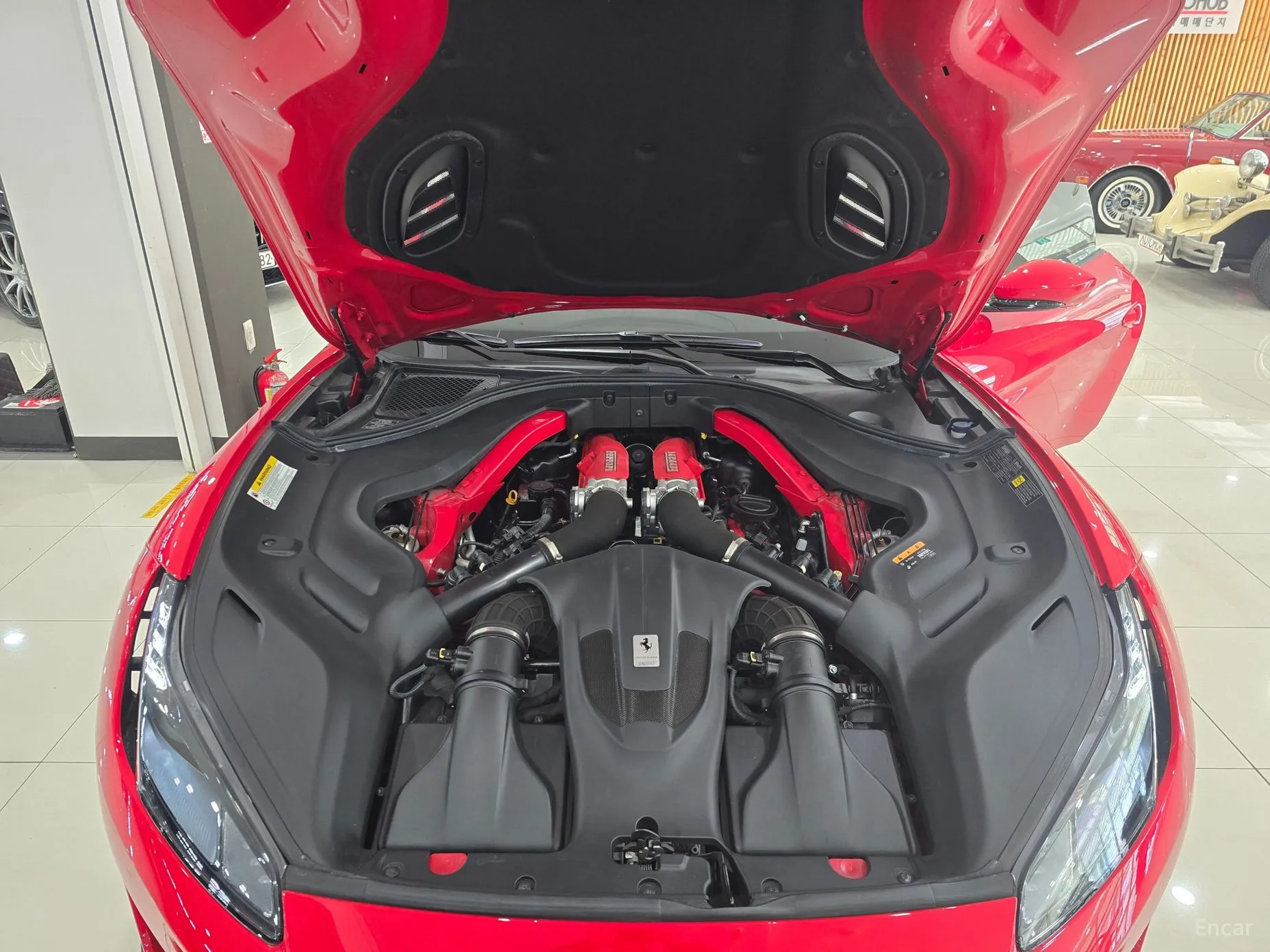 Ferrari Portofino превью 6