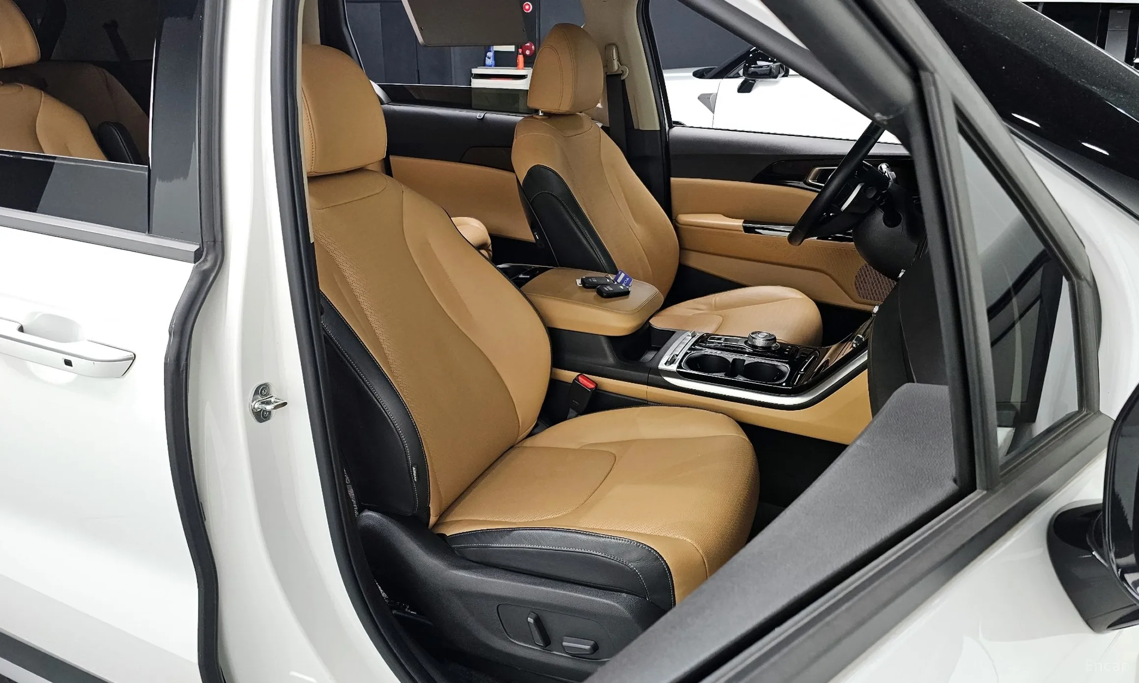 Kia Carnival Gen 4 превью 10