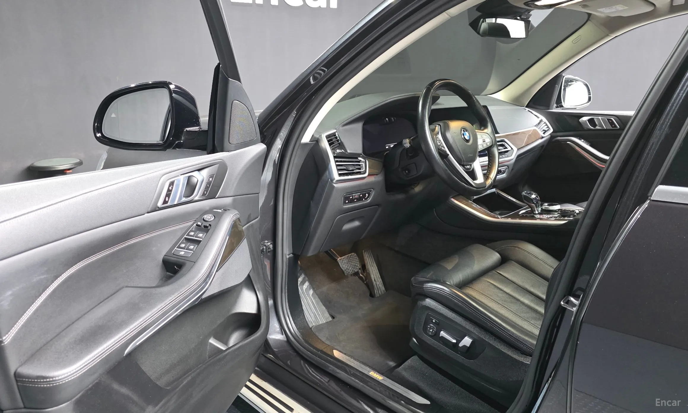 BMW X5 (G05) превью 10