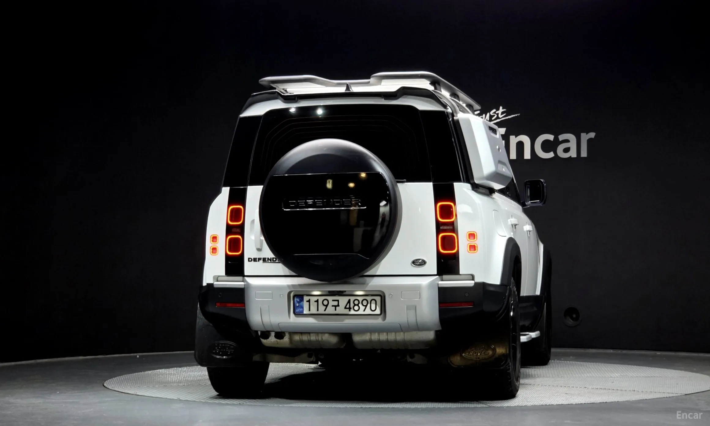 Land Rover Defender (L663) превью 4
