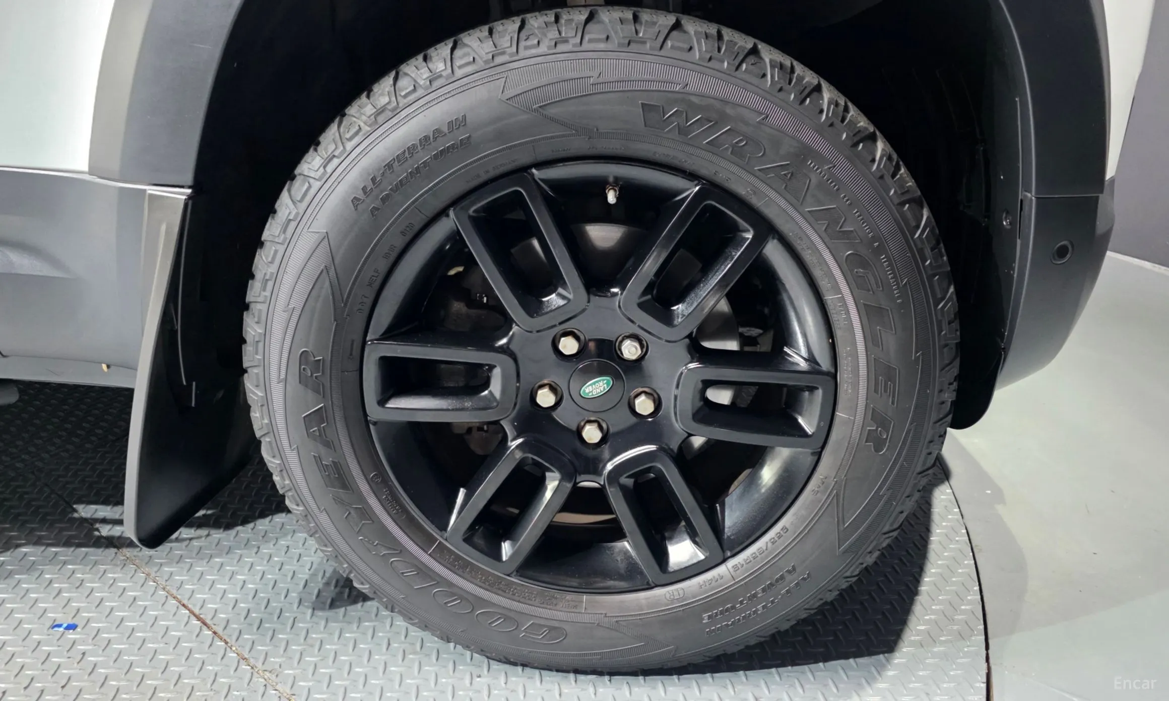 Land Rover Defender (L663) превью 5
