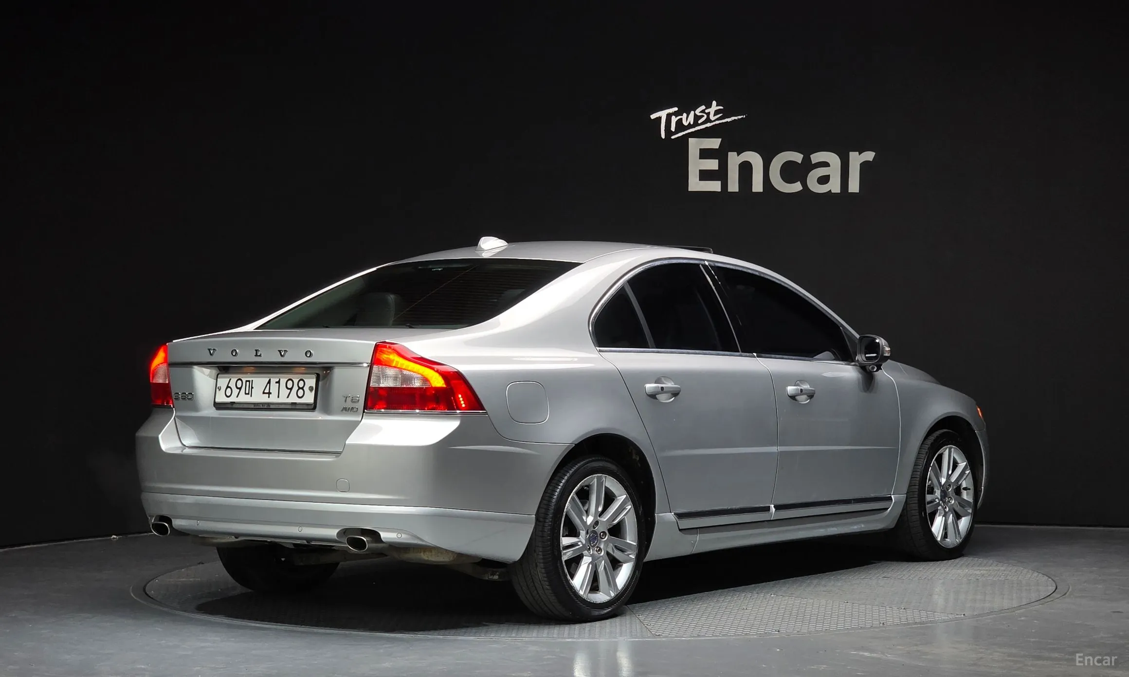 Volvo S80