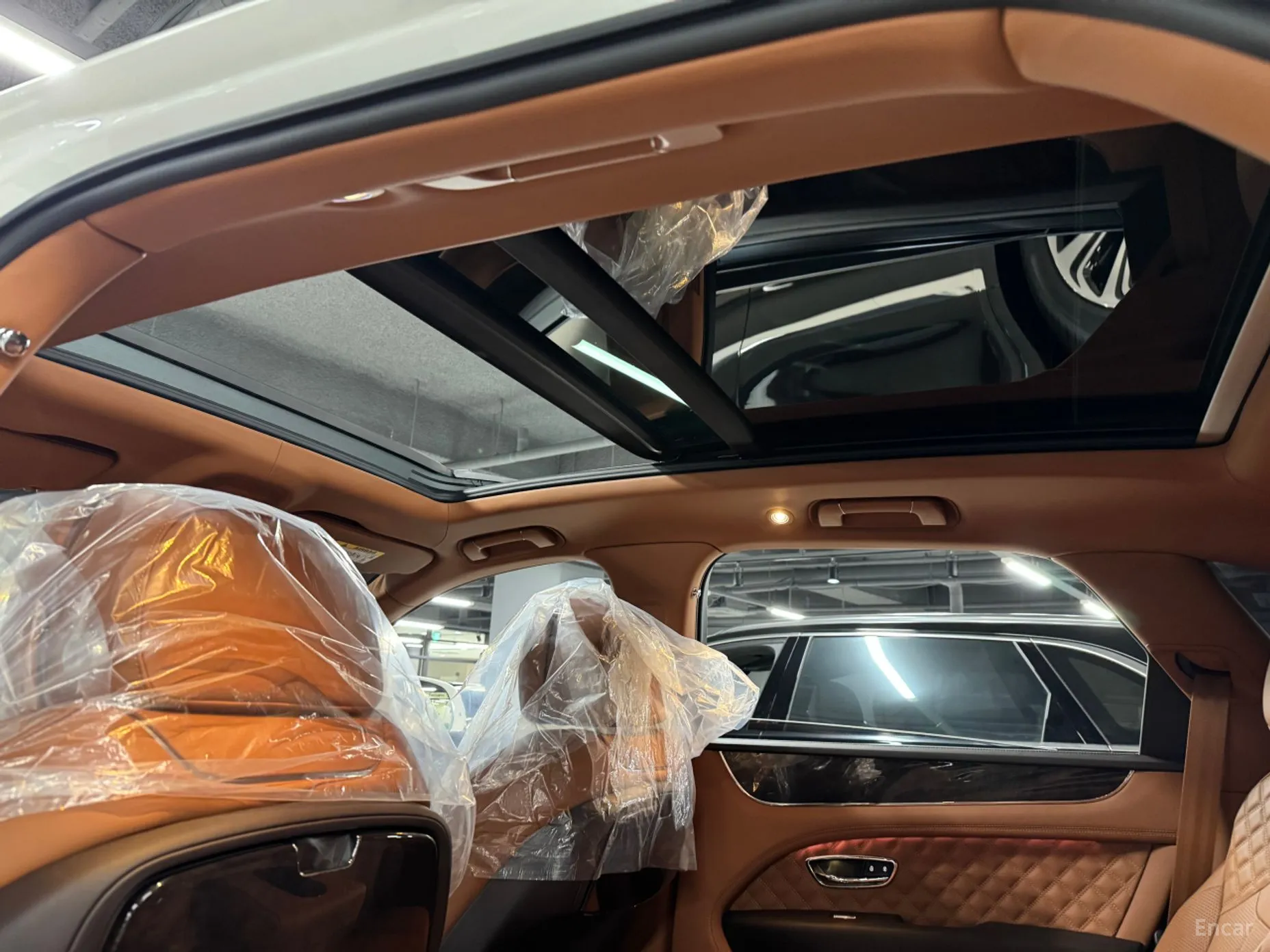 Bentley Bentayga превью 15