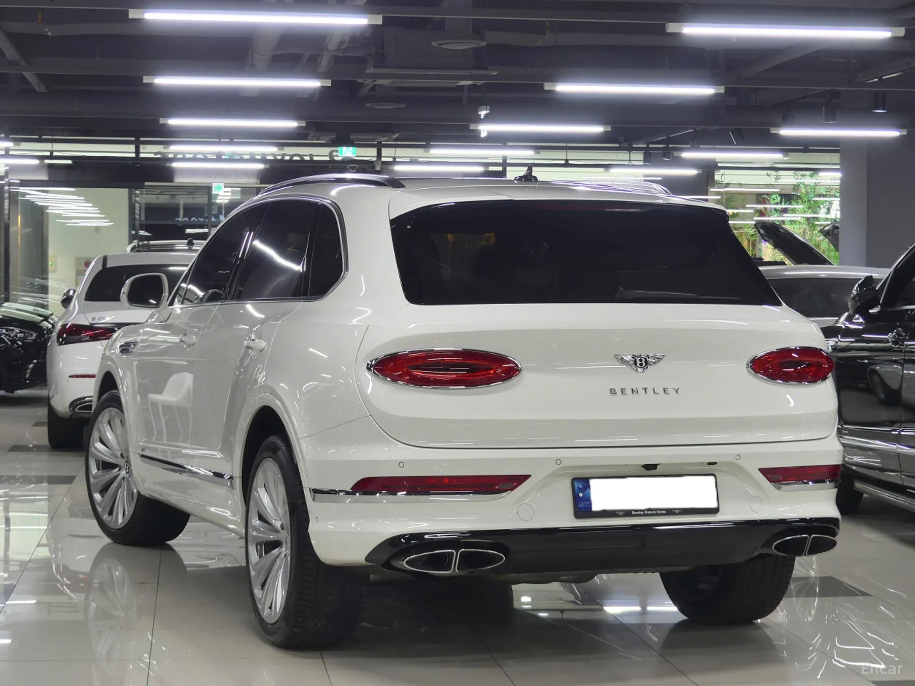 Bentley Bentayga превью 3