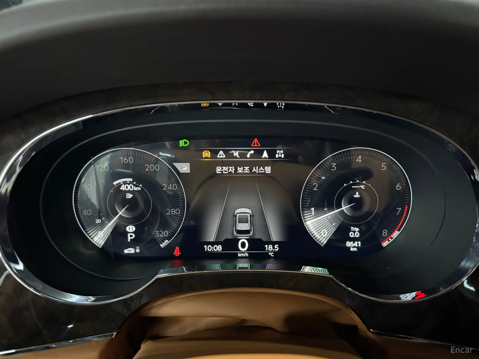 Bentley Bentayga превью 6