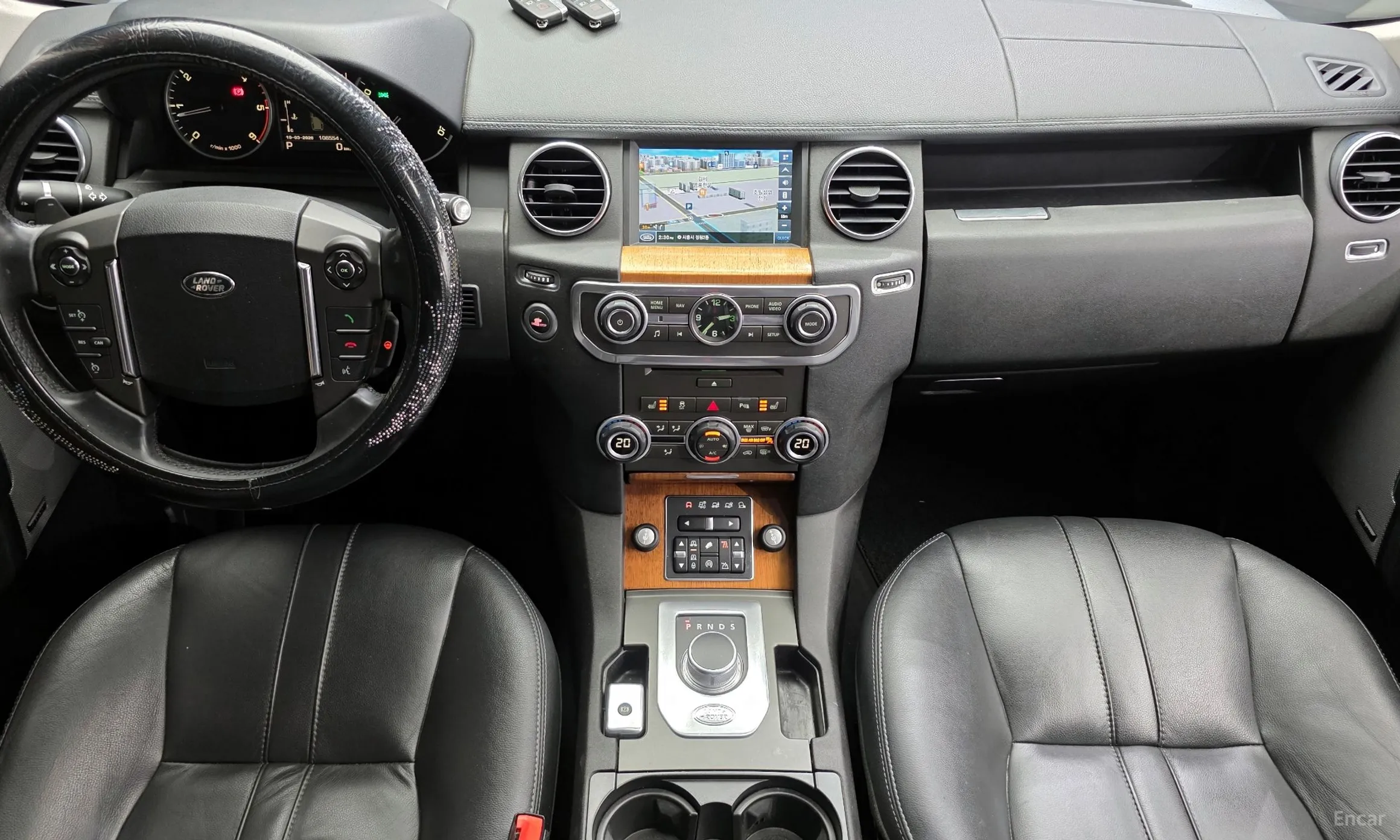 Land Rover Discovery 4 превью 7