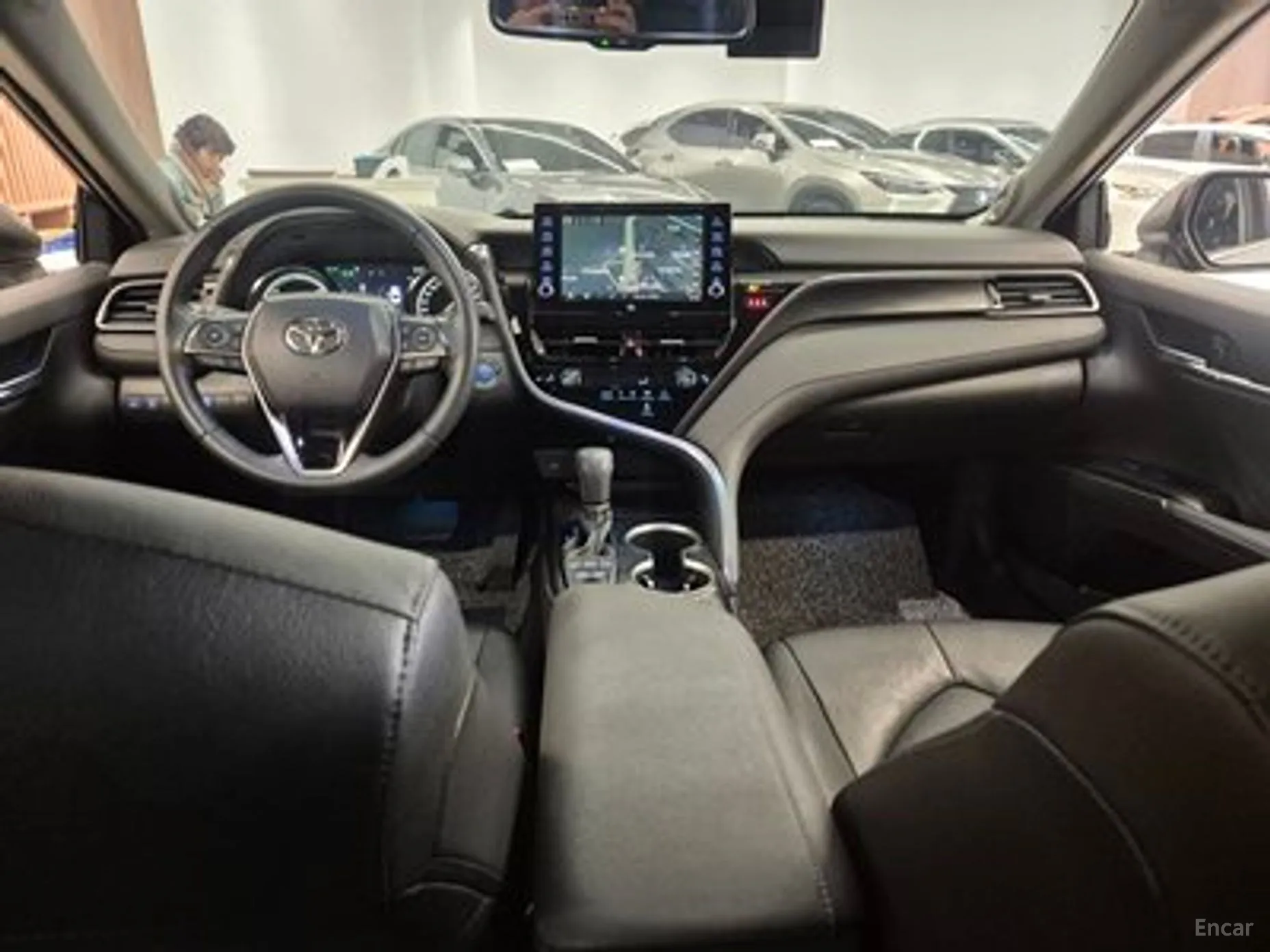 Toyota Camry (XV70) превью 7