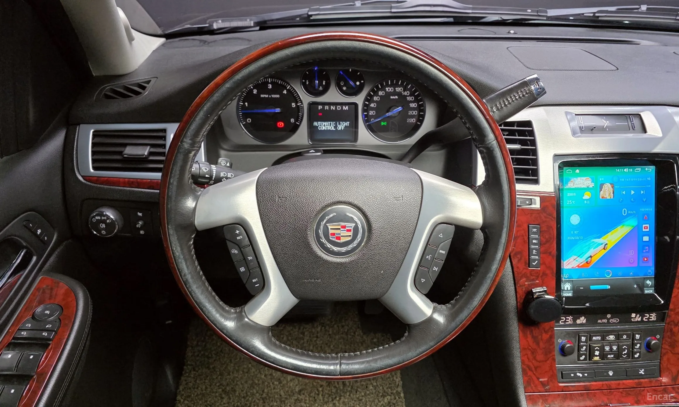Cadillac Escalade превью 14
