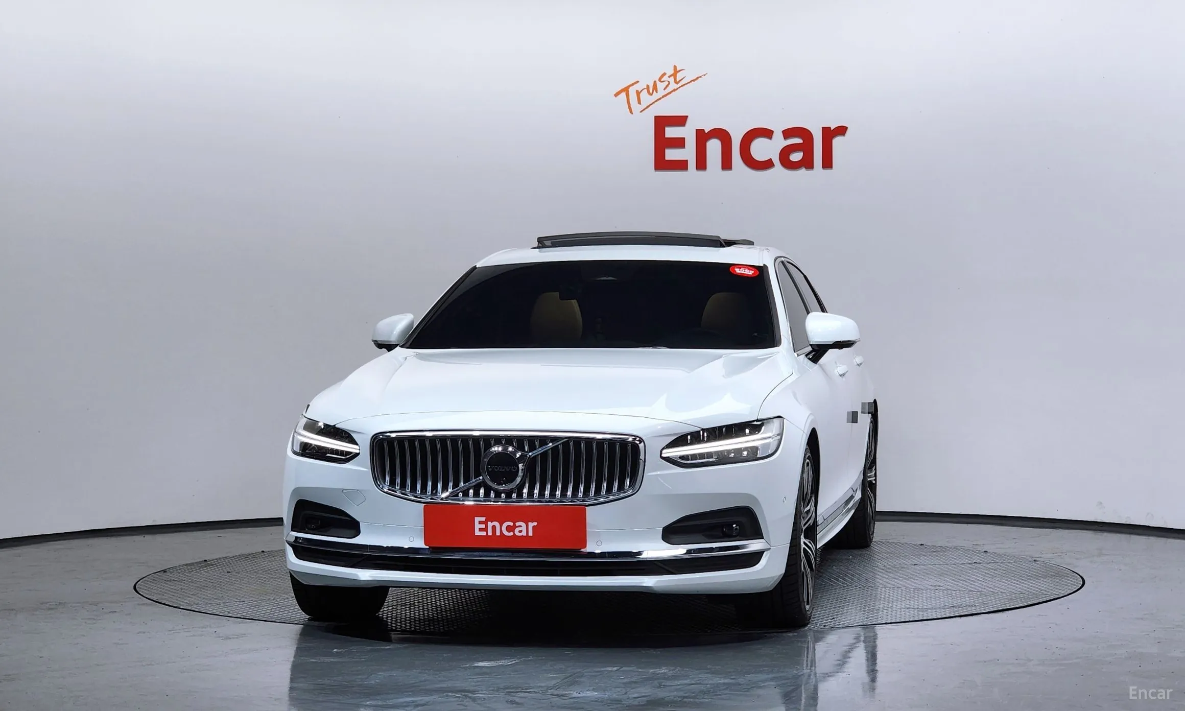 Volvo S90 превью 3