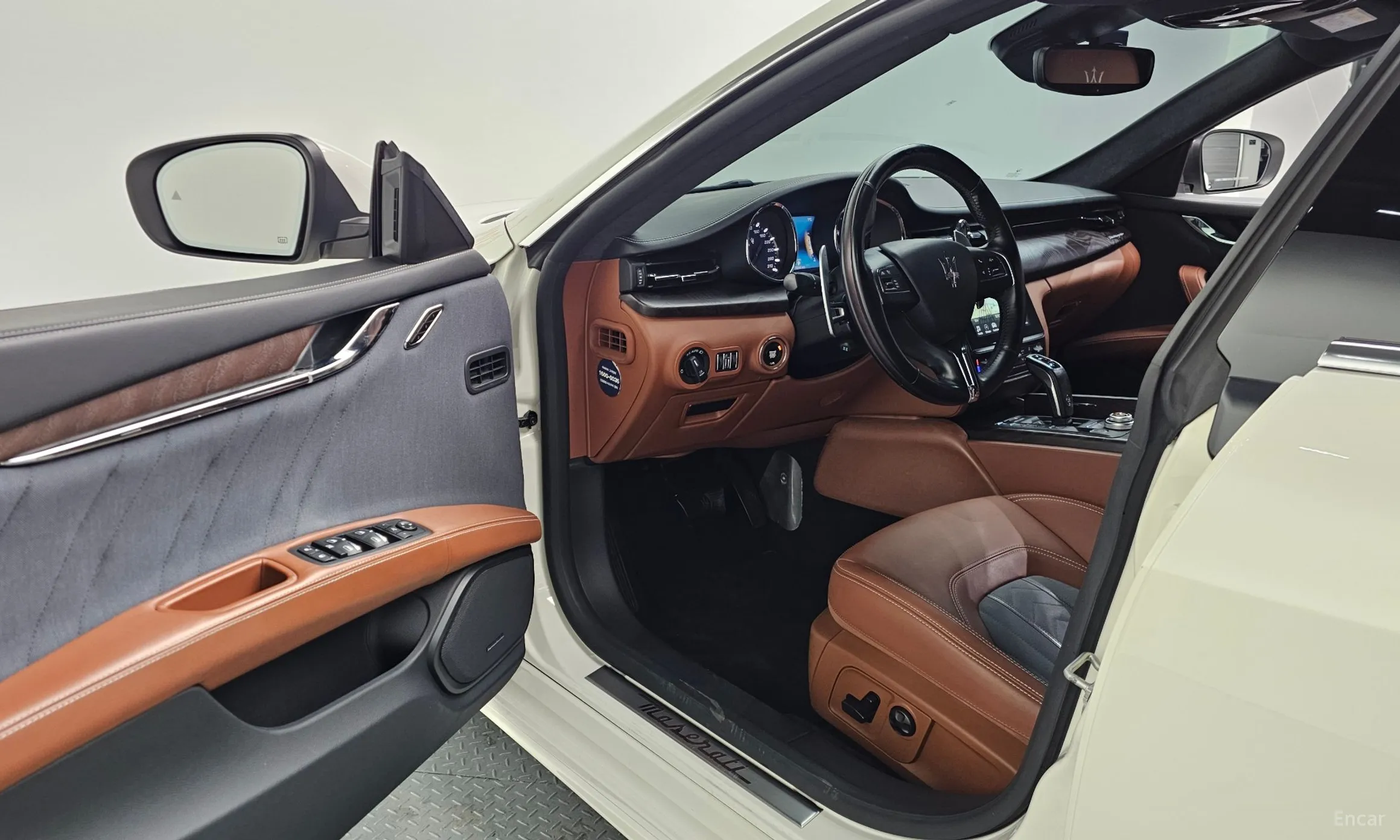 Maserati Quattroporte превью 10