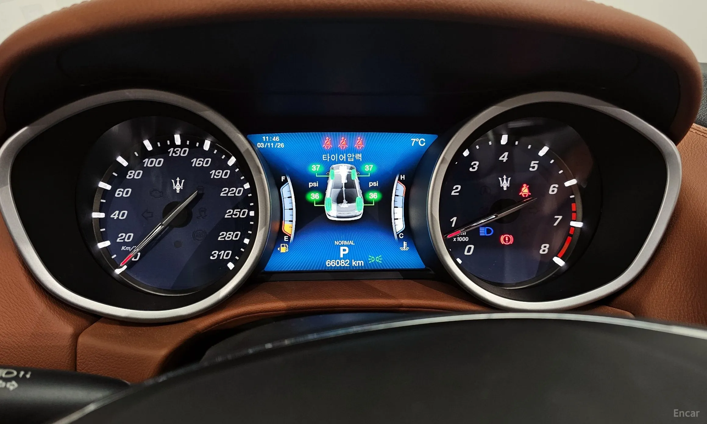 Maserati Ghibli превью 8
