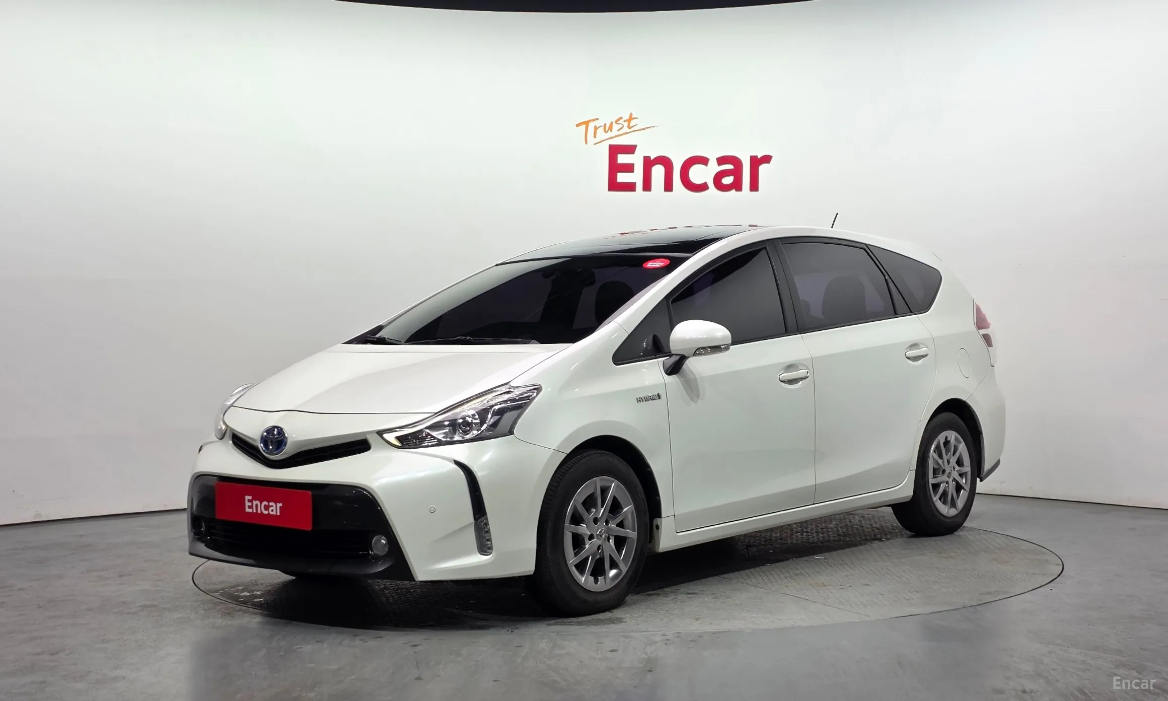 Toyota Prius V