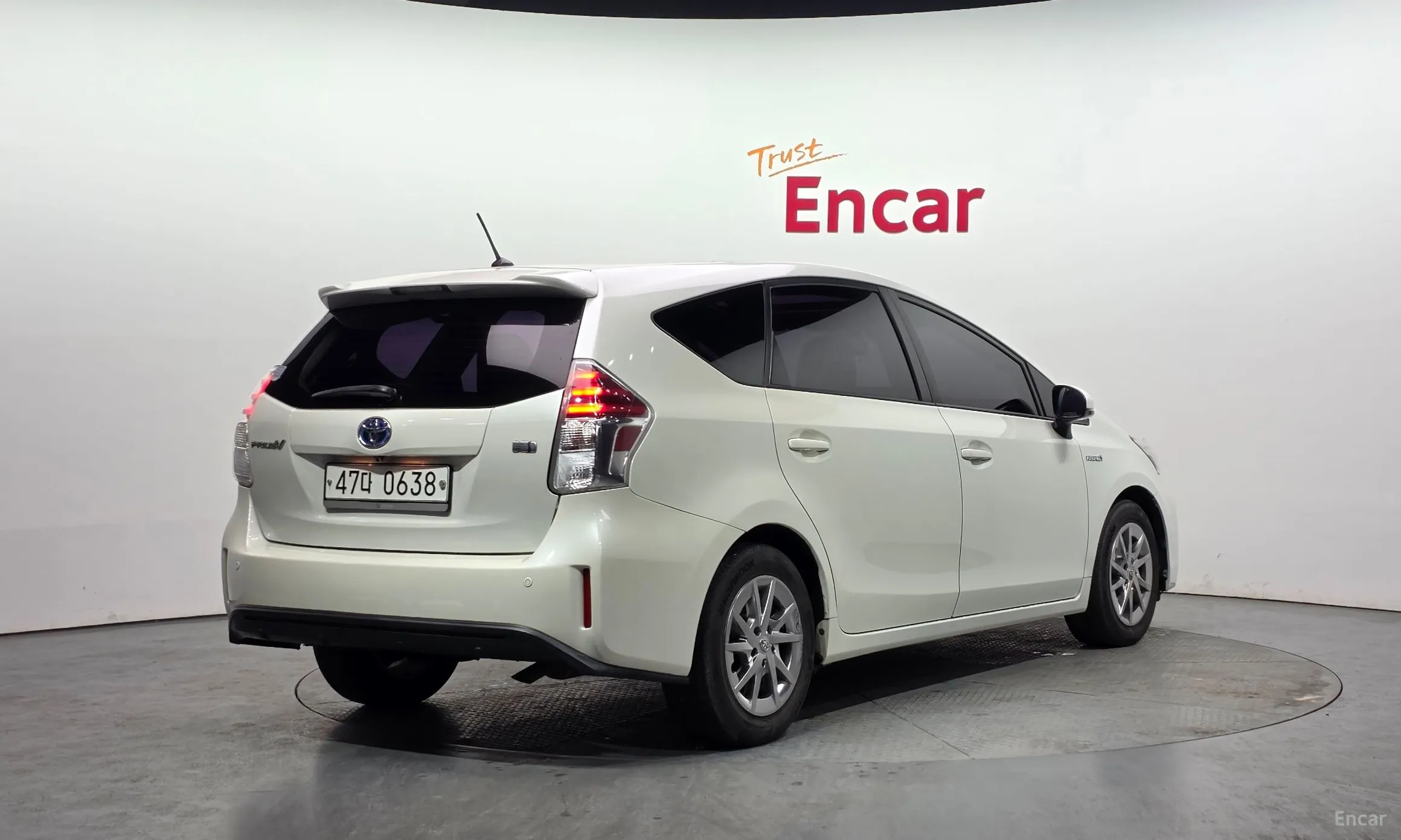 Toyota Prius V