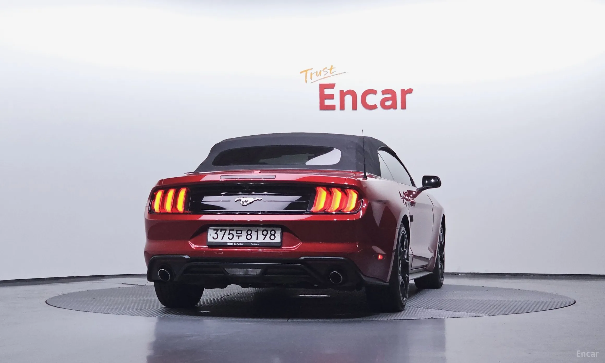 Ford Mustang превью 4