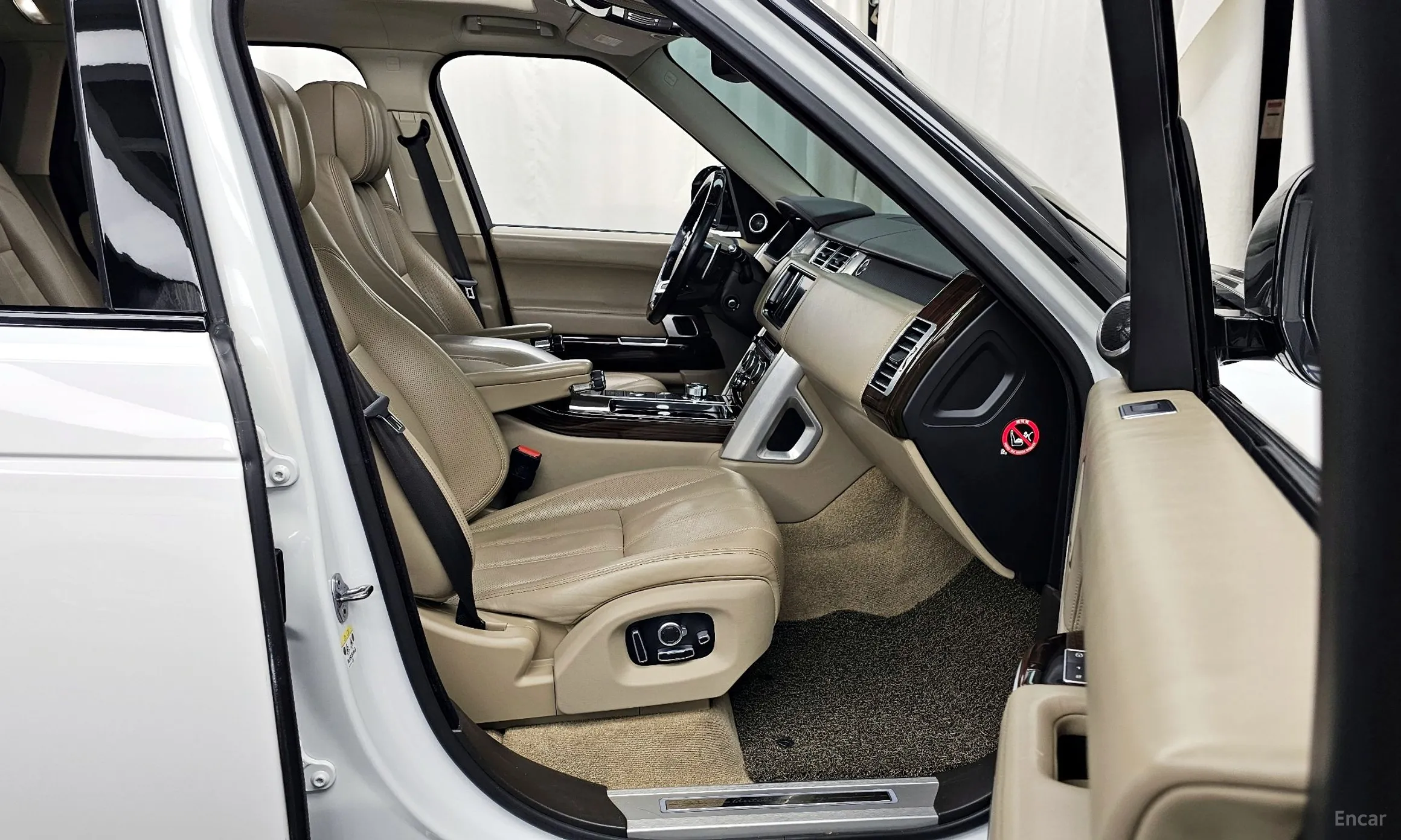 Land Rover Range Rover 4th Generation превью 11
