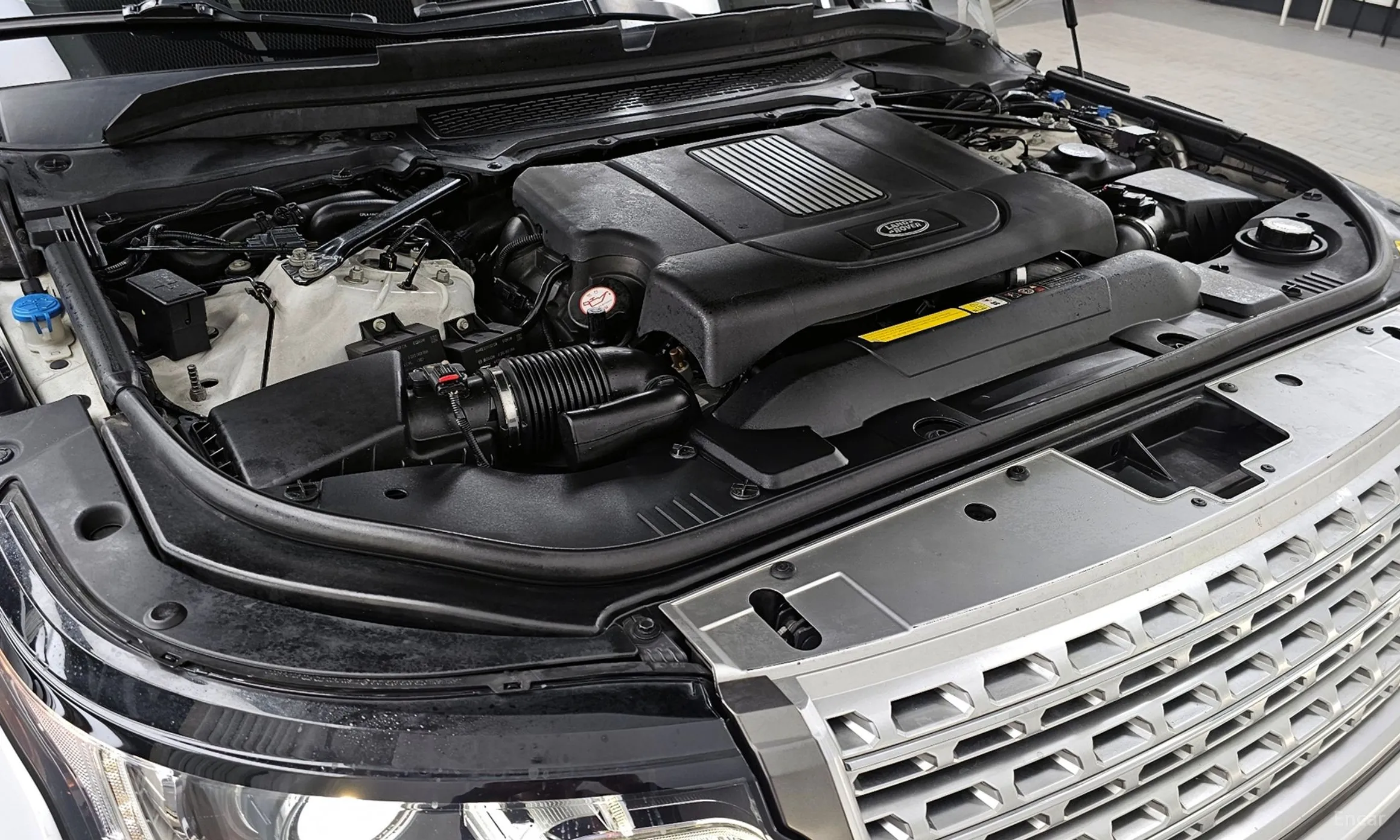 Land Rover Range Rover 4th Generation превью 6
