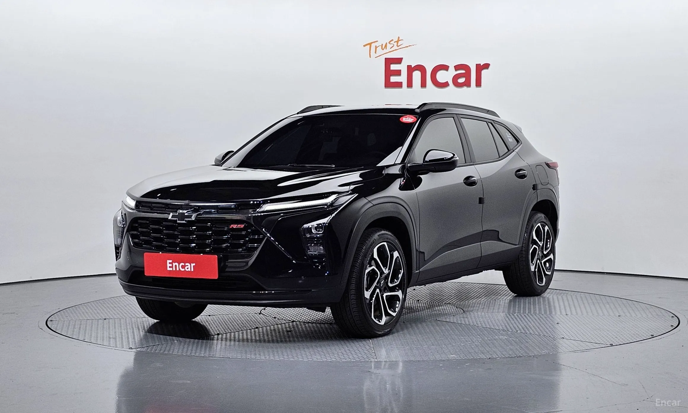 Trax Crossover