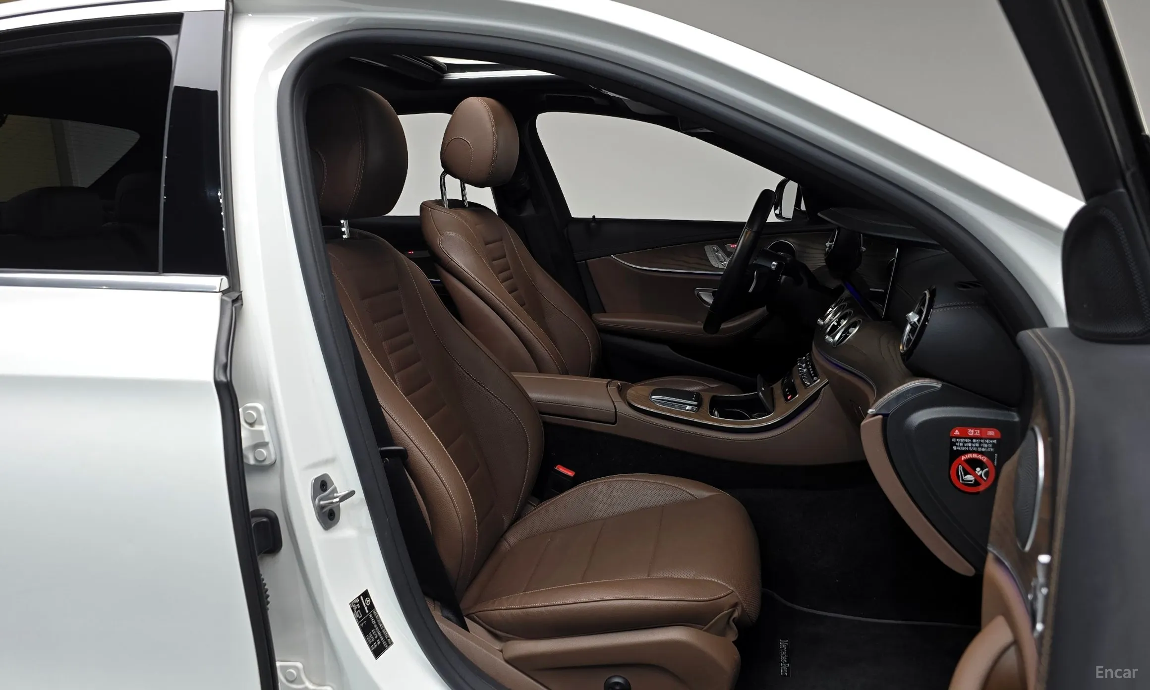 Mercedes Benz E-Class W213 превью 10
