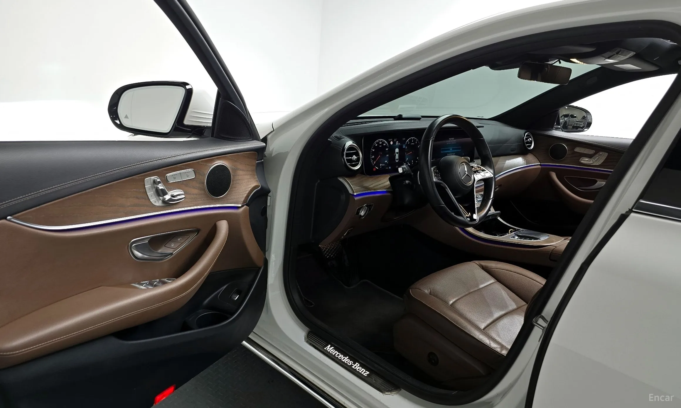 Mercedes Benz E-Class W213 превью 11