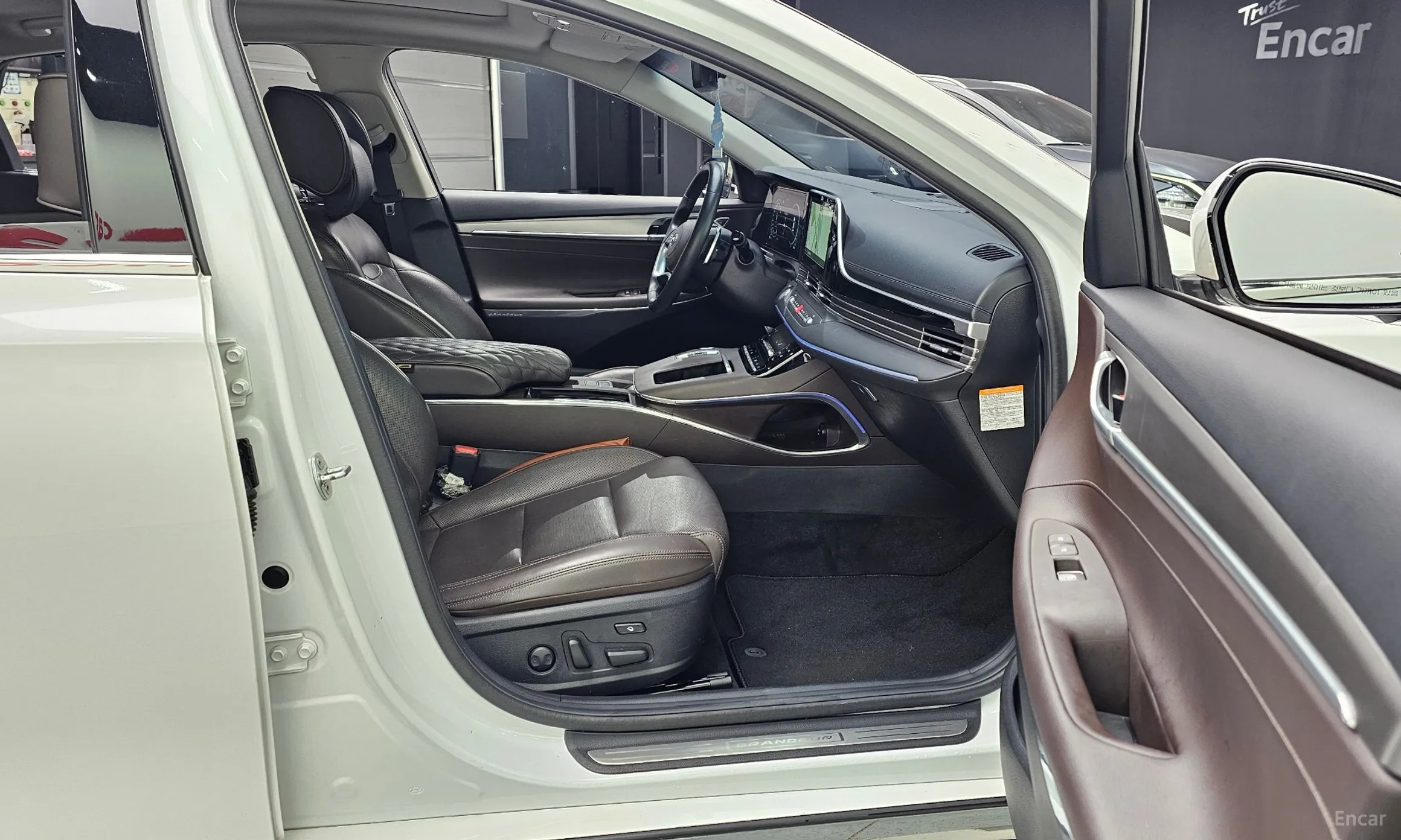 Hyundai Grandeur IG Hybrid превью 11