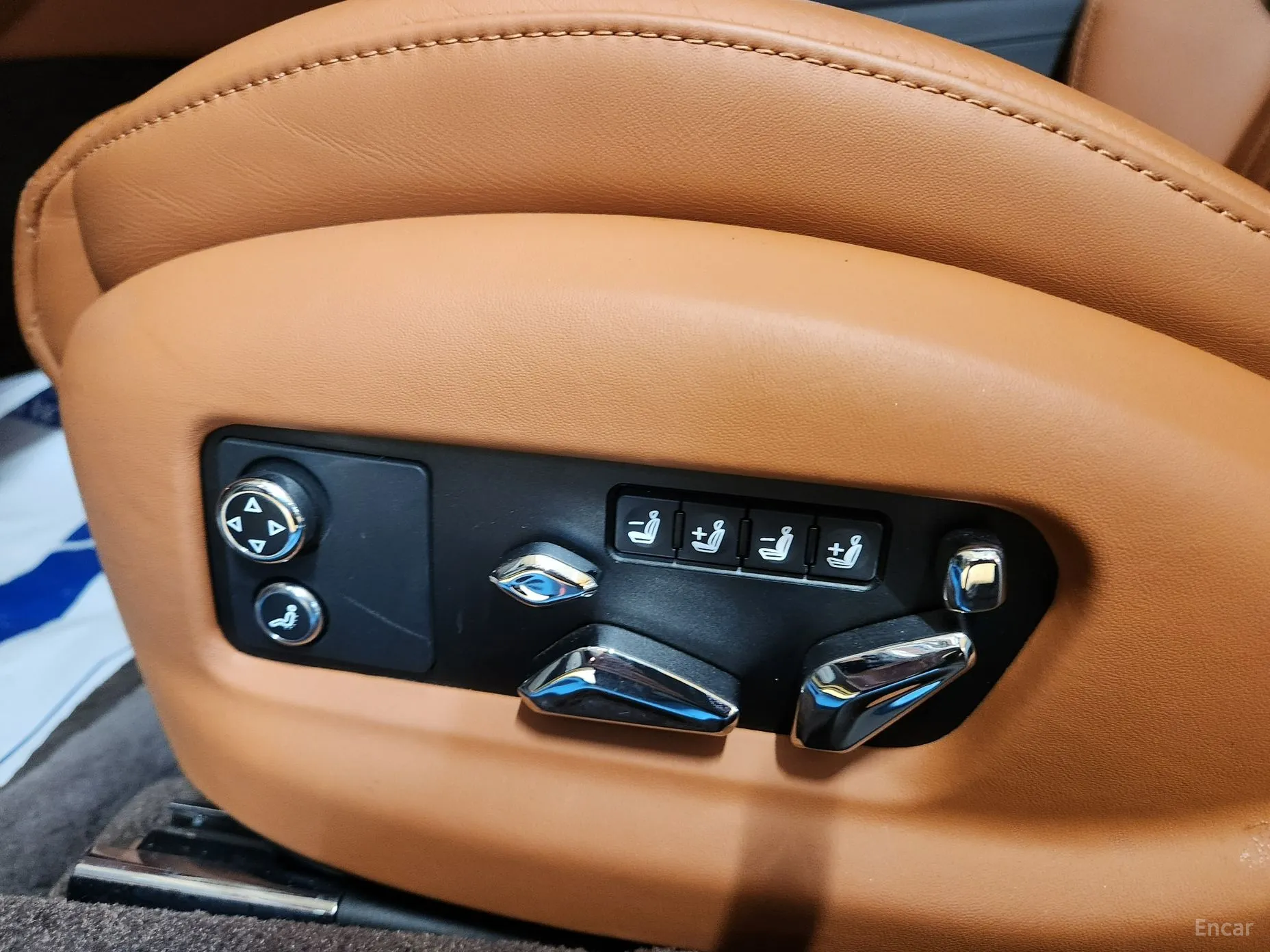 Bentley Flying Spur 3rd Generation превью 17