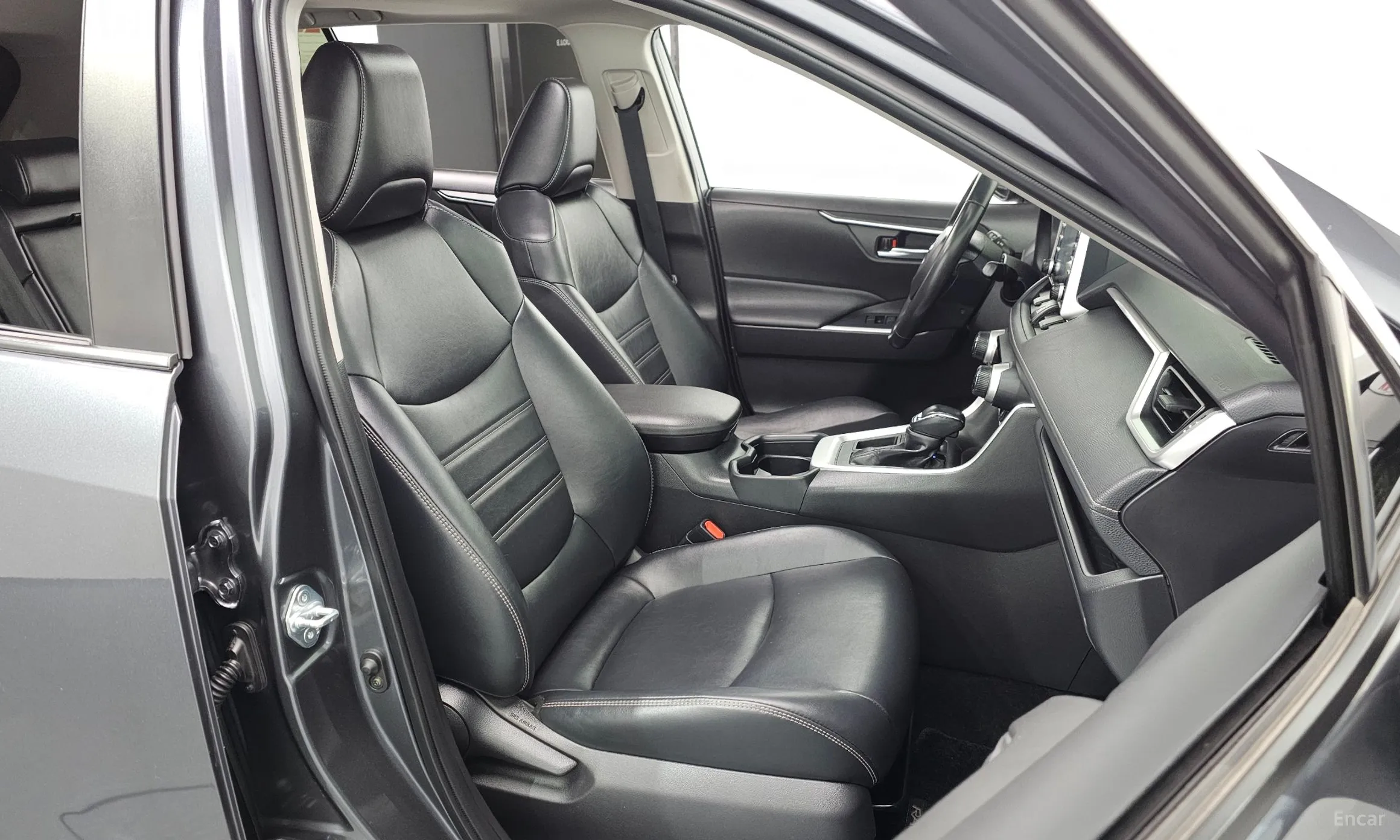 Toyota RAV4 5th Generation превью 10