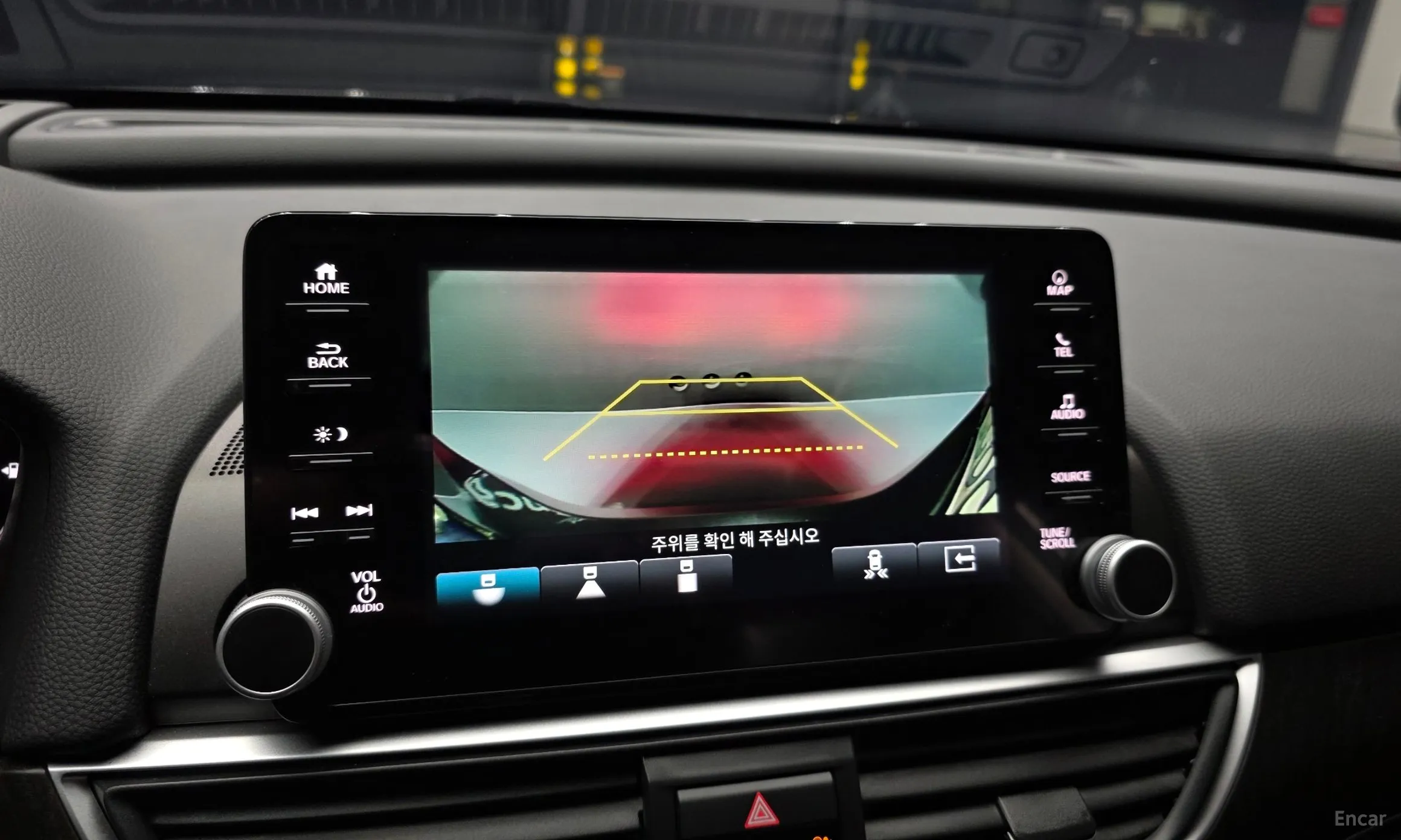 Honda Accord 10th Generation превью 16