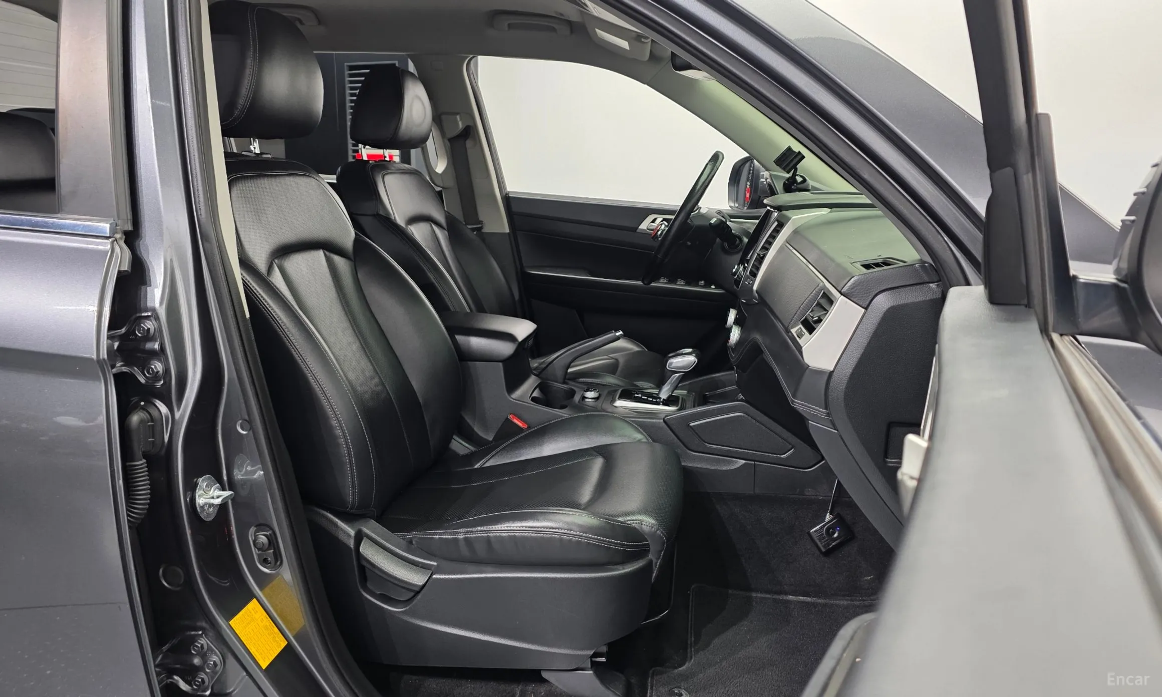 KG Mobility (SsangYong) Rexton Sports превью 11