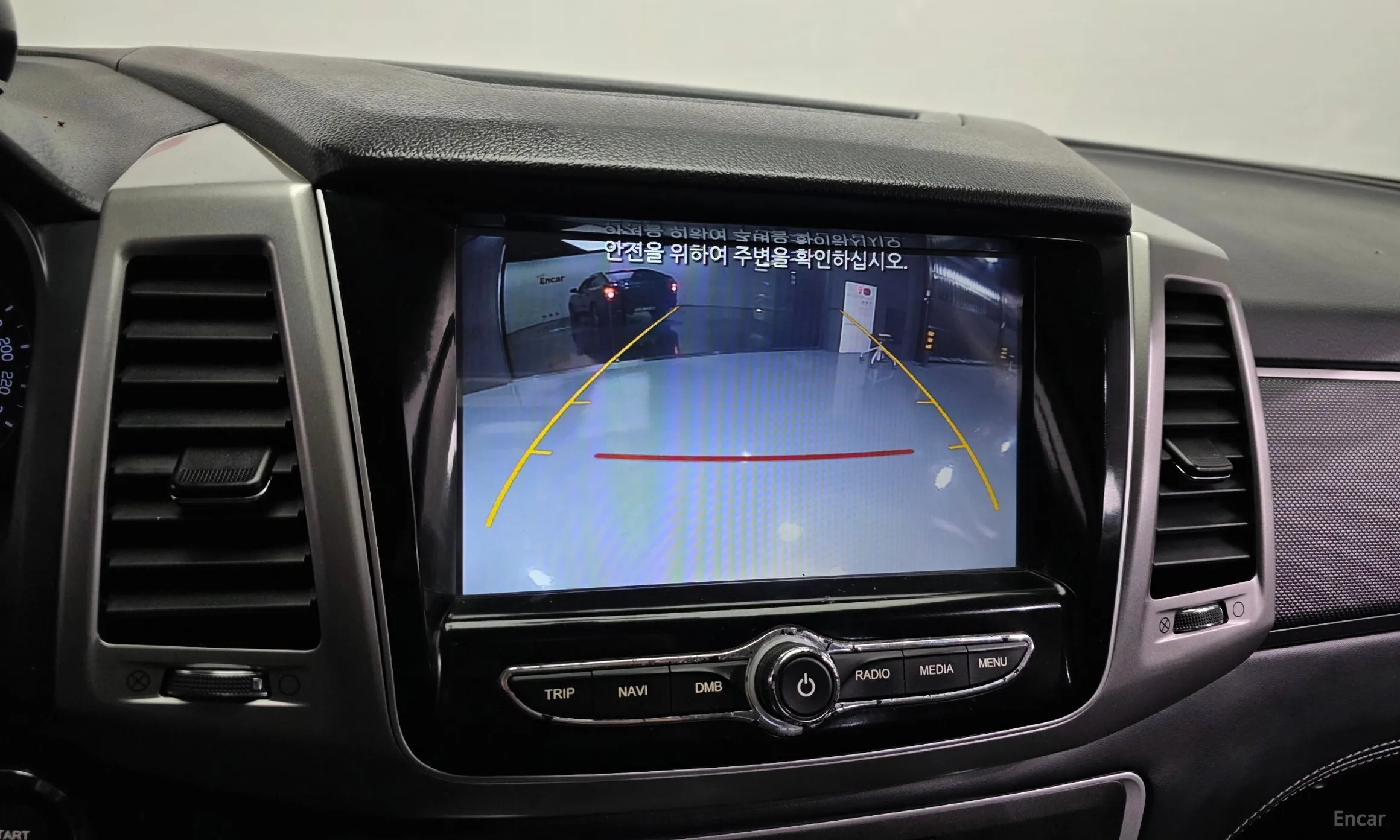 KG Mobility (SsangYong) Rexton Sports превью 15