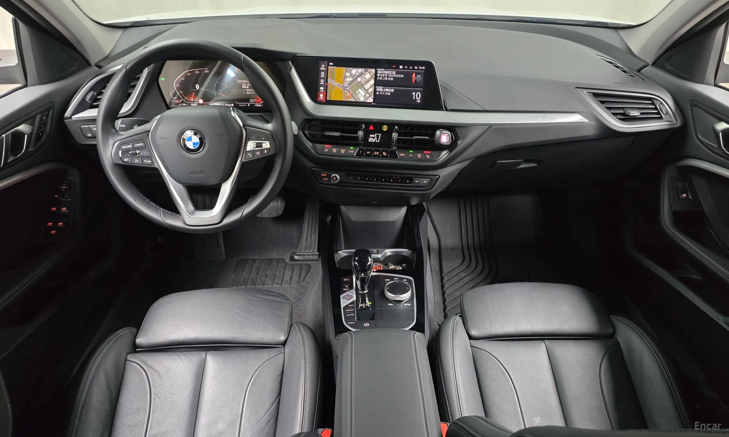 BMW 1 Series (F40) превью 7