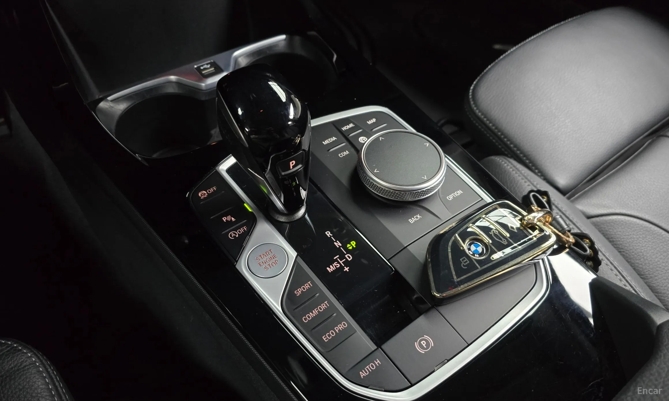 BMW 1 Series (F40) превью 9